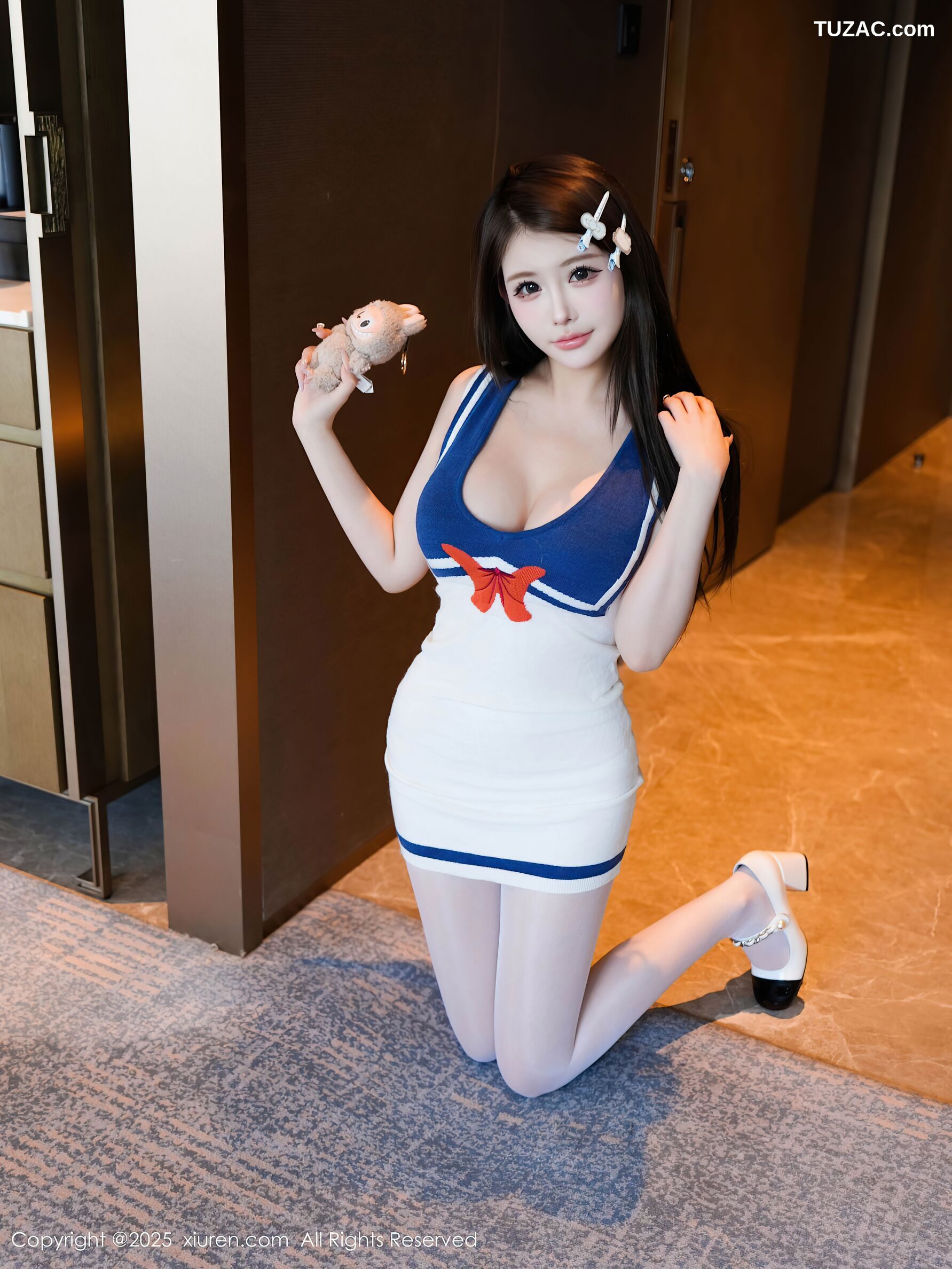XiuRen秀人网-10628-甜妮-蓝白连衣短裙淡粉内衣-2025.08.07