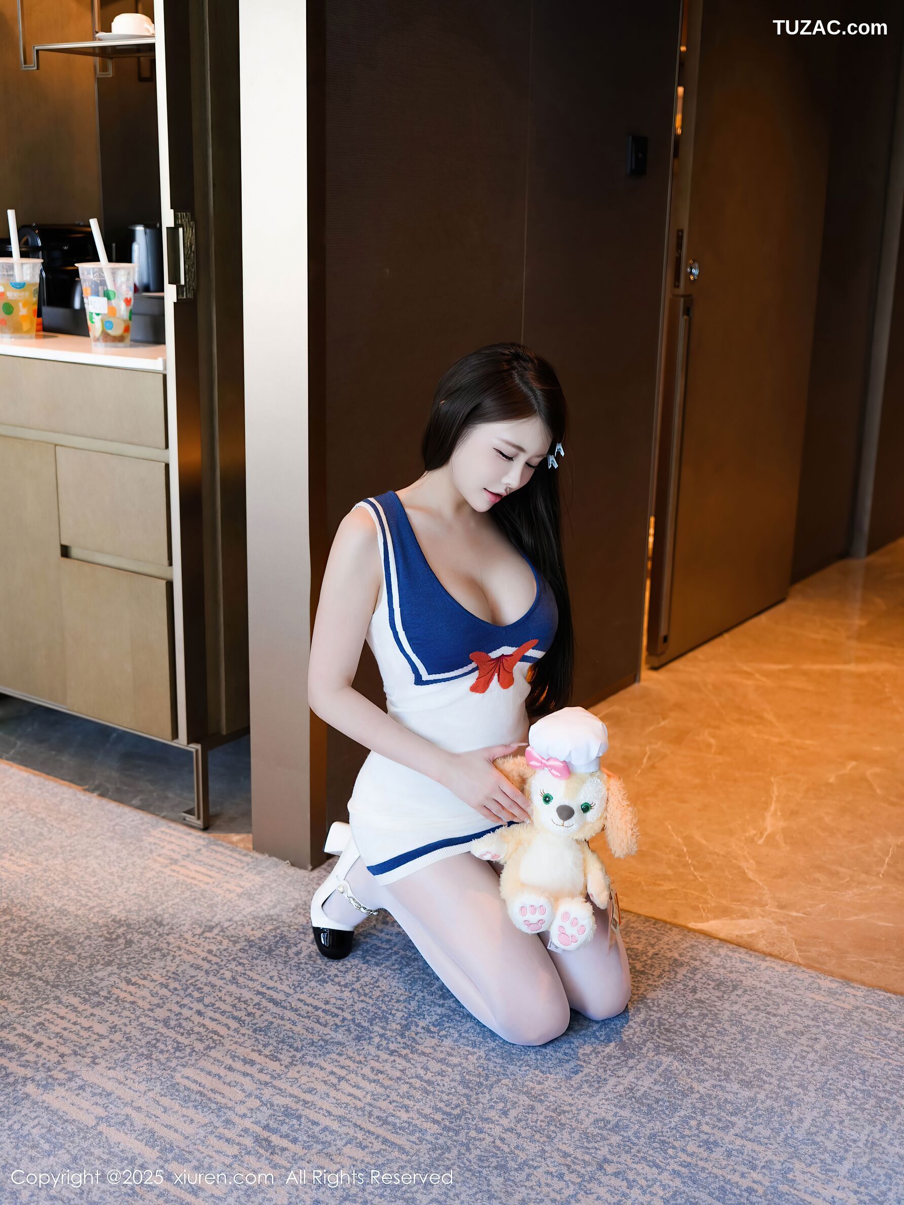 XiuRen秀人网-10628-甜妮-蓝白连衣短裙淡粉内衣-2025.08.07