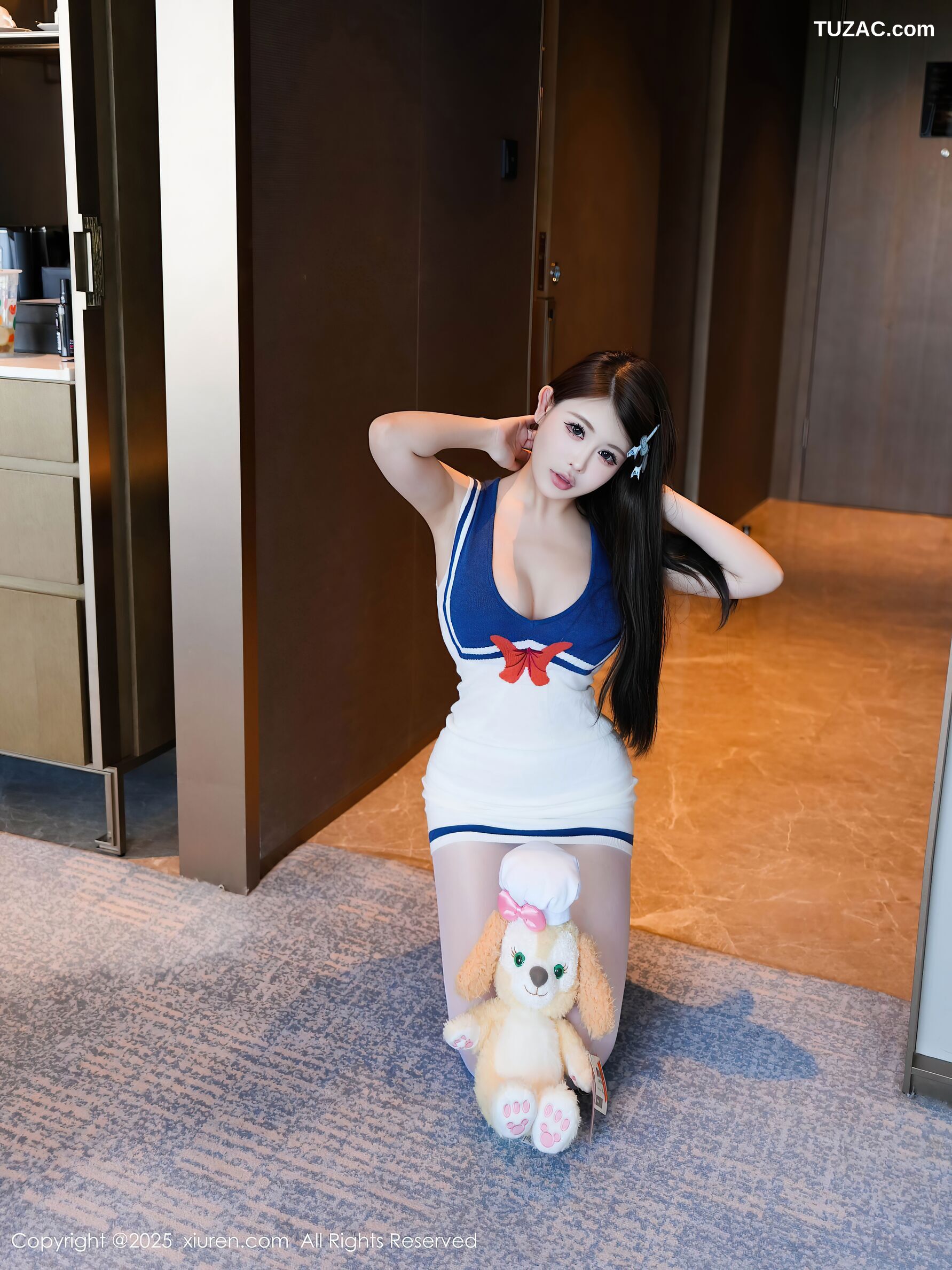 XiuRen秀人网-10628-甜妮-蓝白连衣短裙淡粉内衣-2025.08.07
