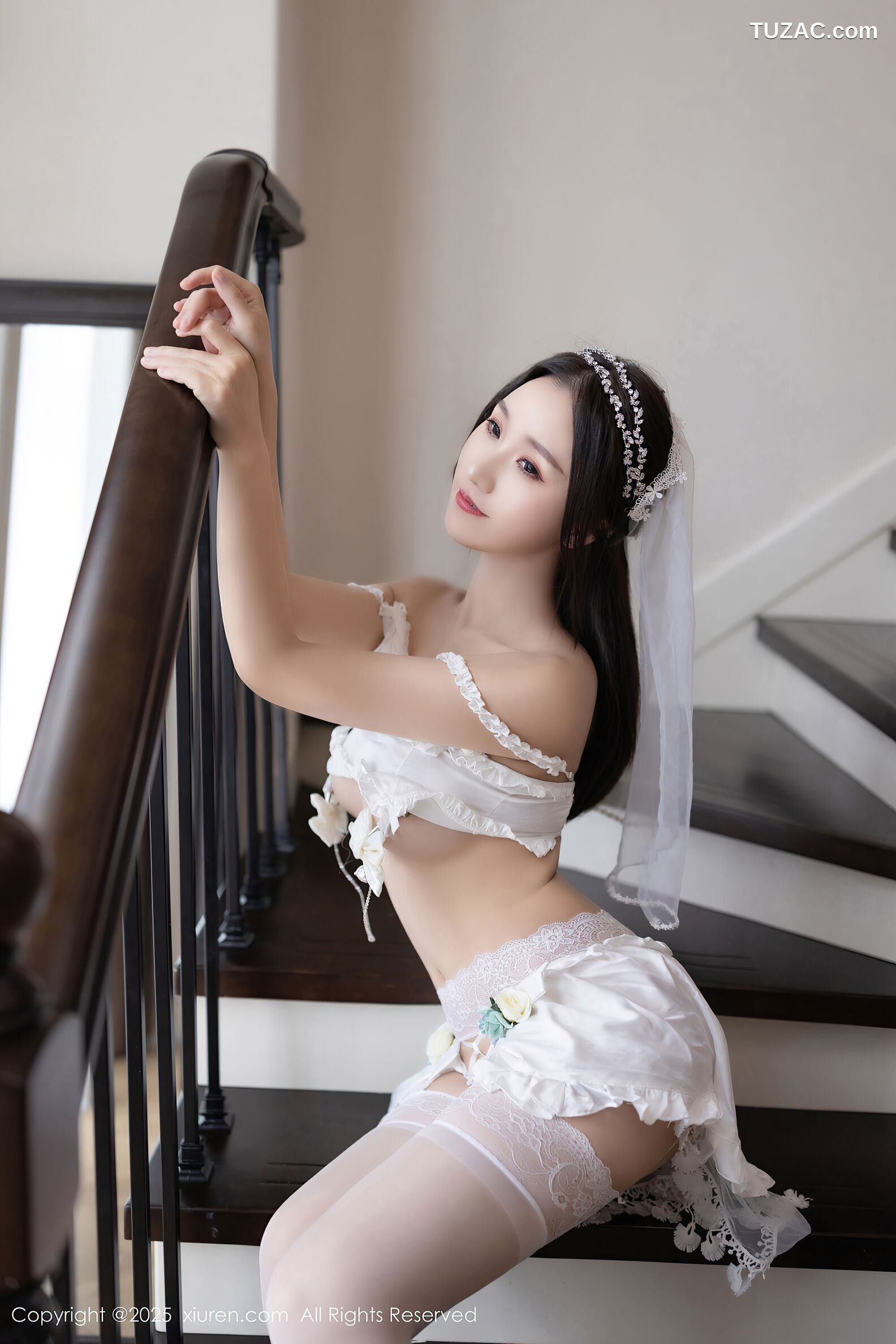 XiuRen秀人网-10644-杏子Yada-白色头纱情趣蕾丝内衣-2025.08.13