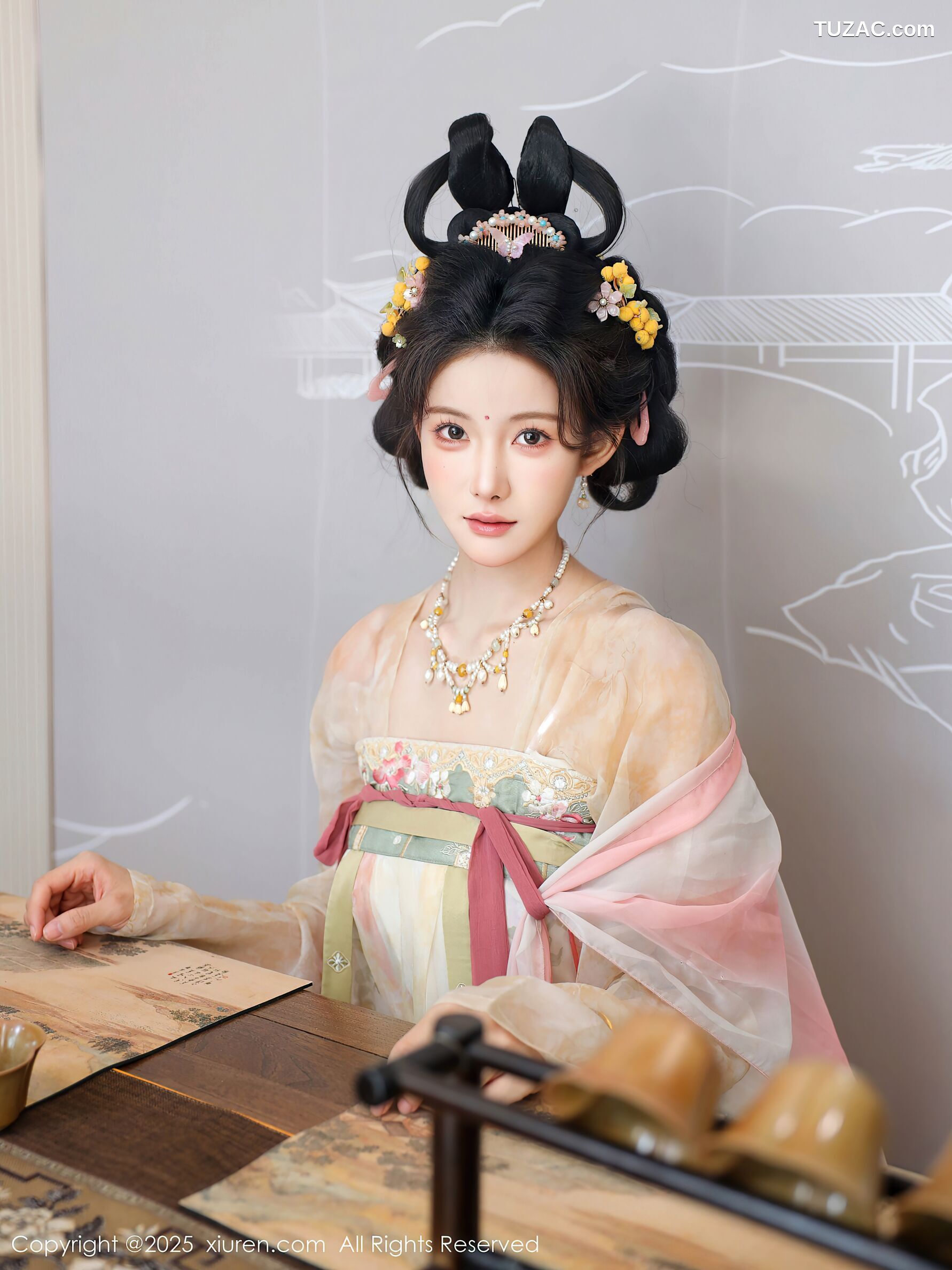 XiuRen秀人网-10645-梨霜儿-浅色古风汉服茶道-2025.08.13