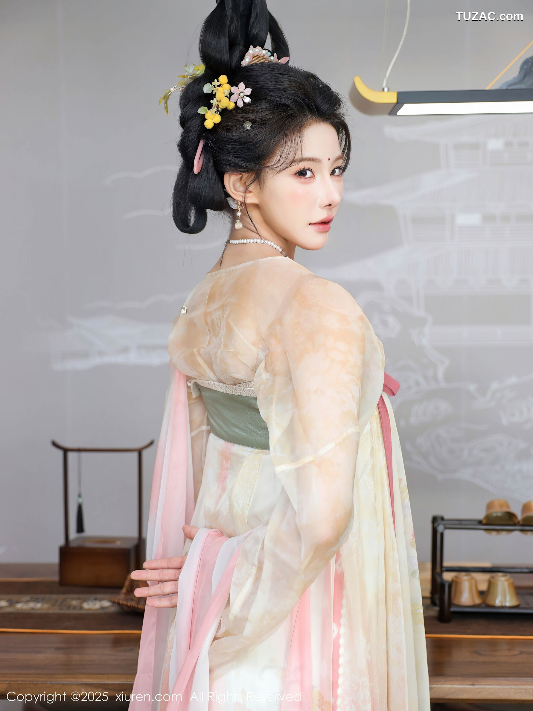 XiuRen秀人网-10645-梨霜儿-浅色古风汉服茶道-2025.08.13