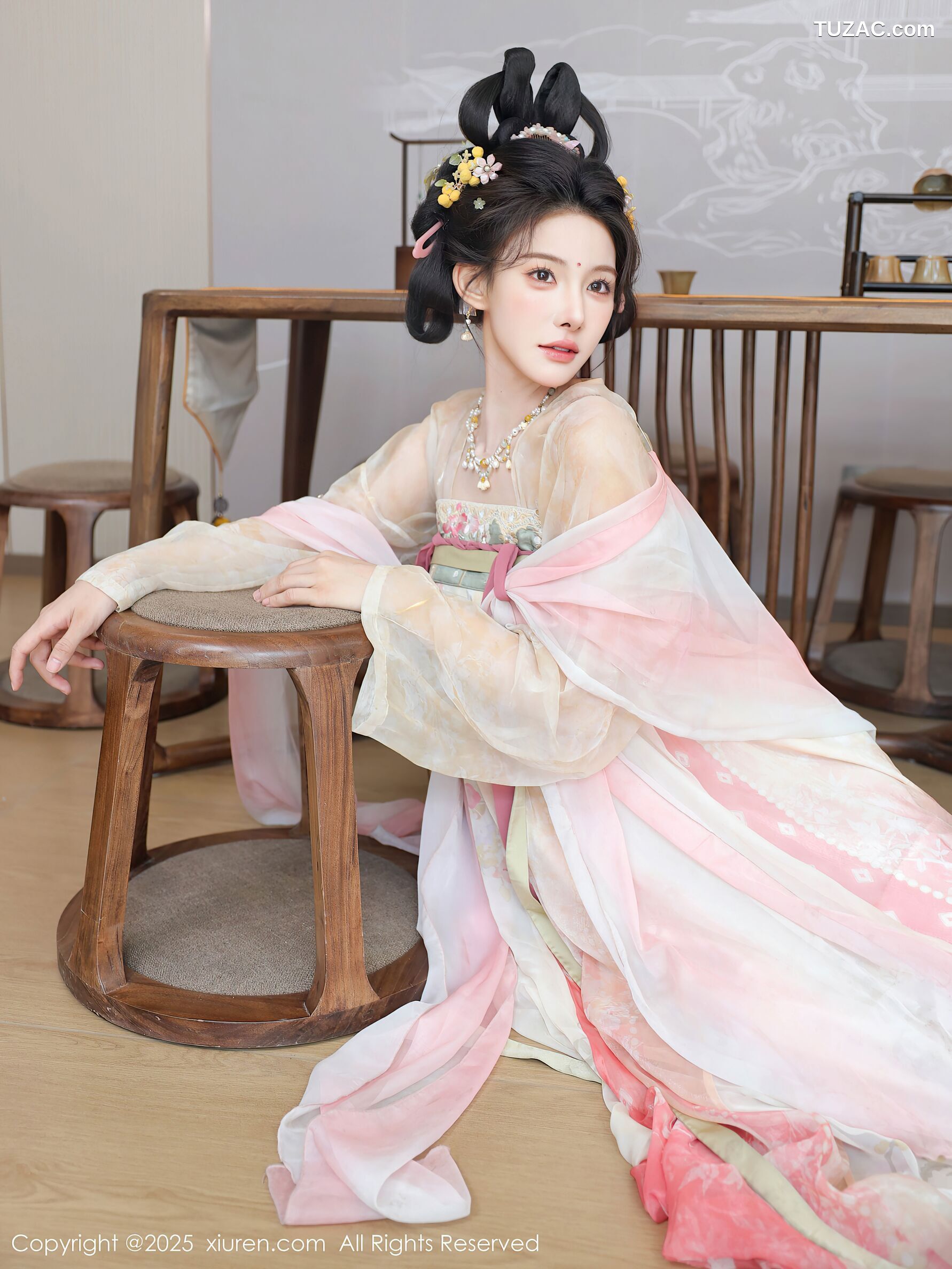 XiuRen秀人网-10645-梨霜儿-浅色古风汉服茶道-2025.08.13