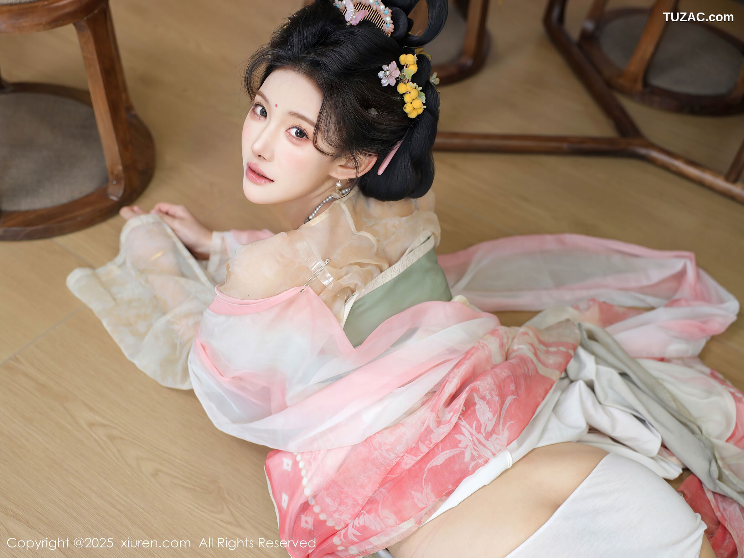 XiuRen秀人网-10645-梨霜儿-浅色古风汉服茶道-2025.08.13