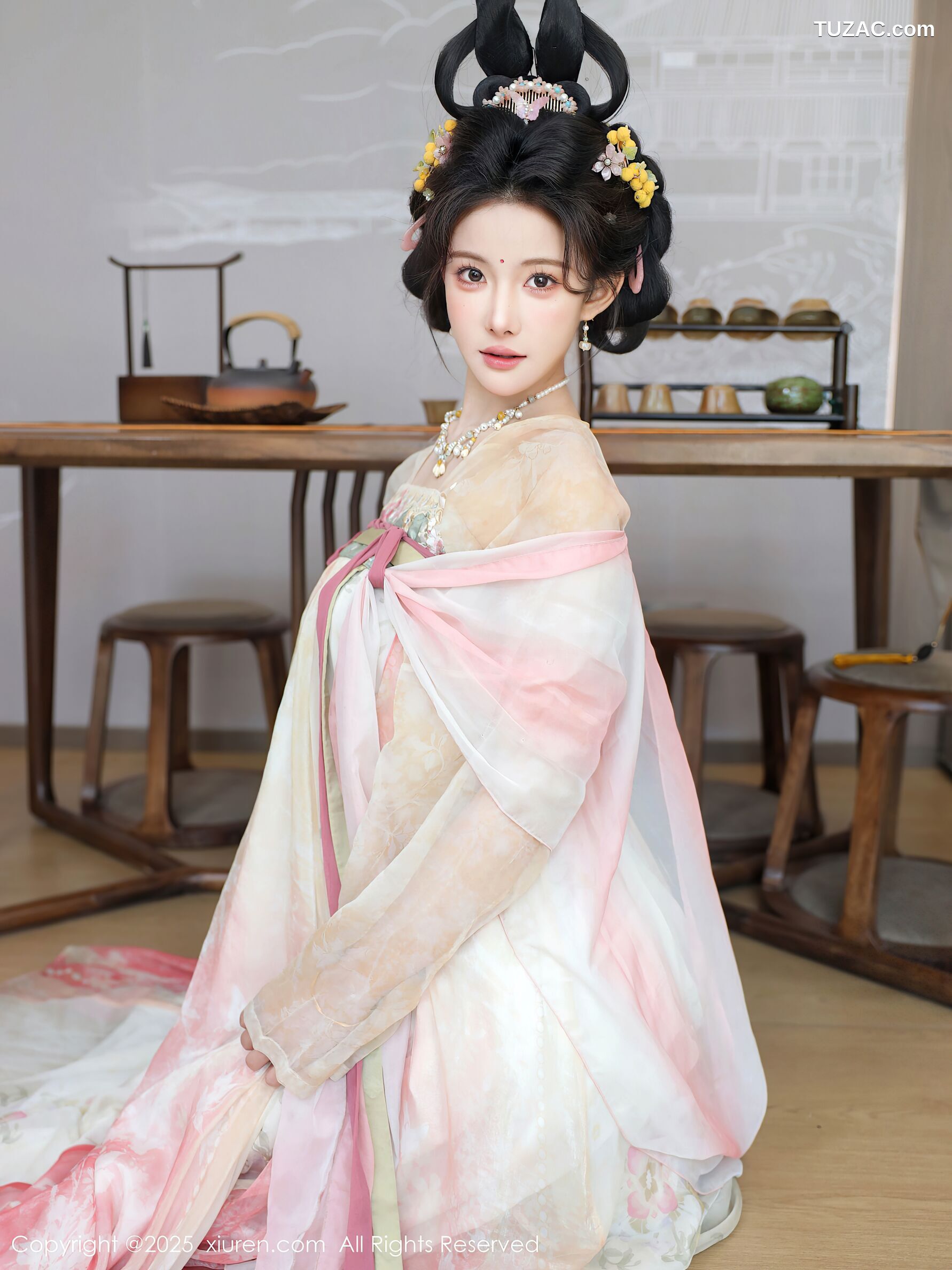 XiuRen秀人网-10645-梨霜儿-浅色古风汉服茶道-2025.08.13
