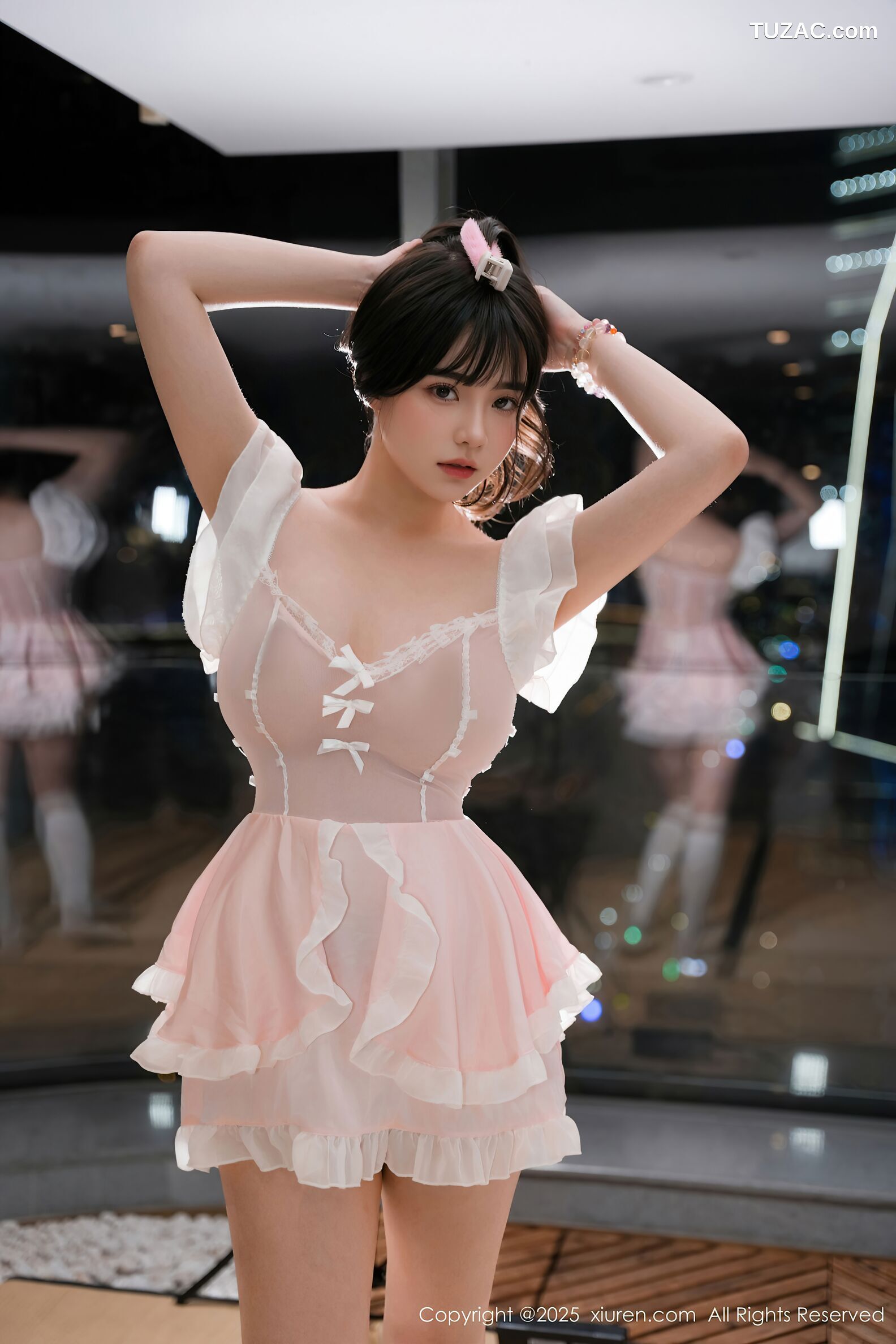 XiuRen秀人网-10653-软情-淡粉色女仆装白袜-2025.08.15