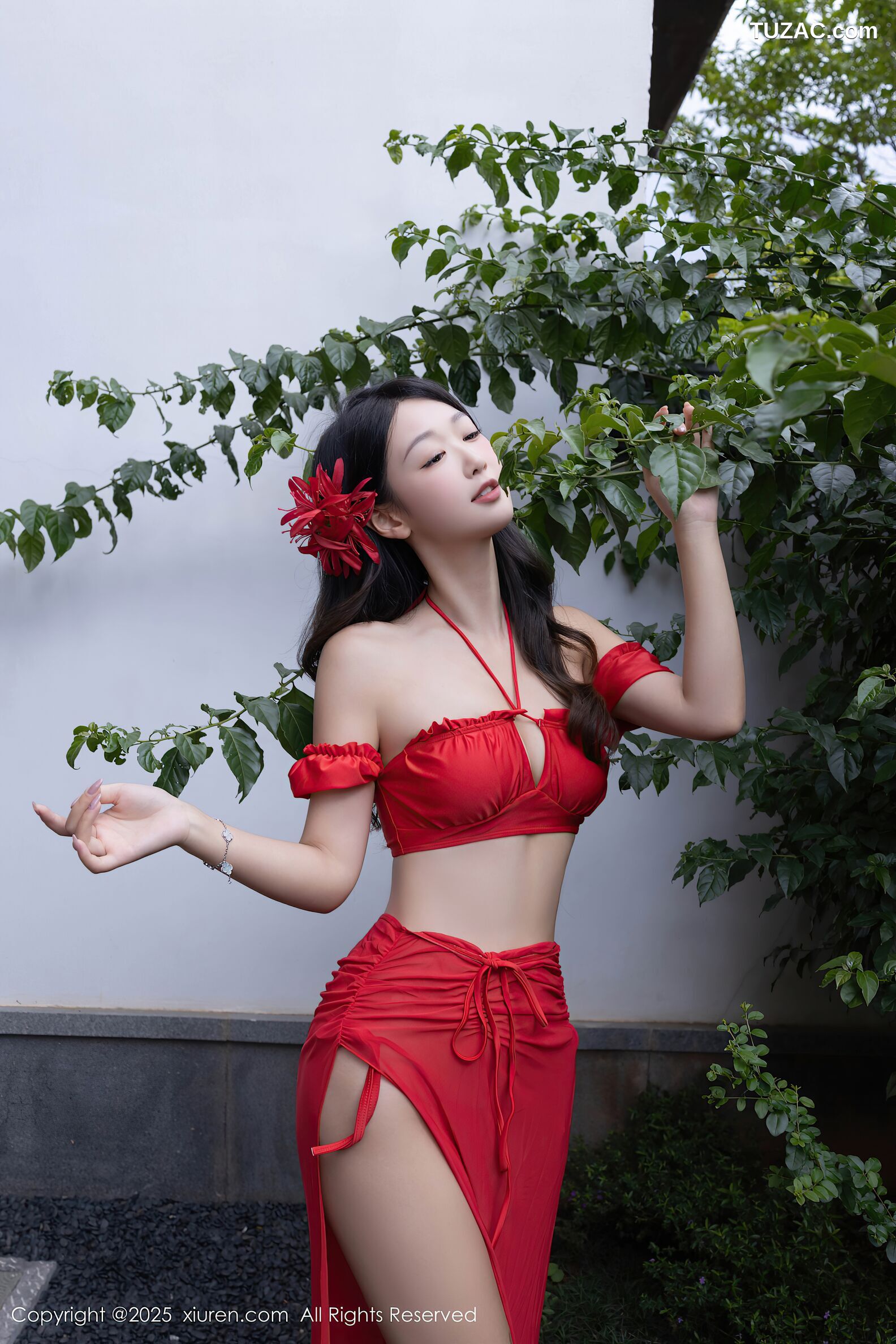 XiuRen秀人网-10662-唐安琪-性感红色内衣红裙宽松白T-2025.08.18