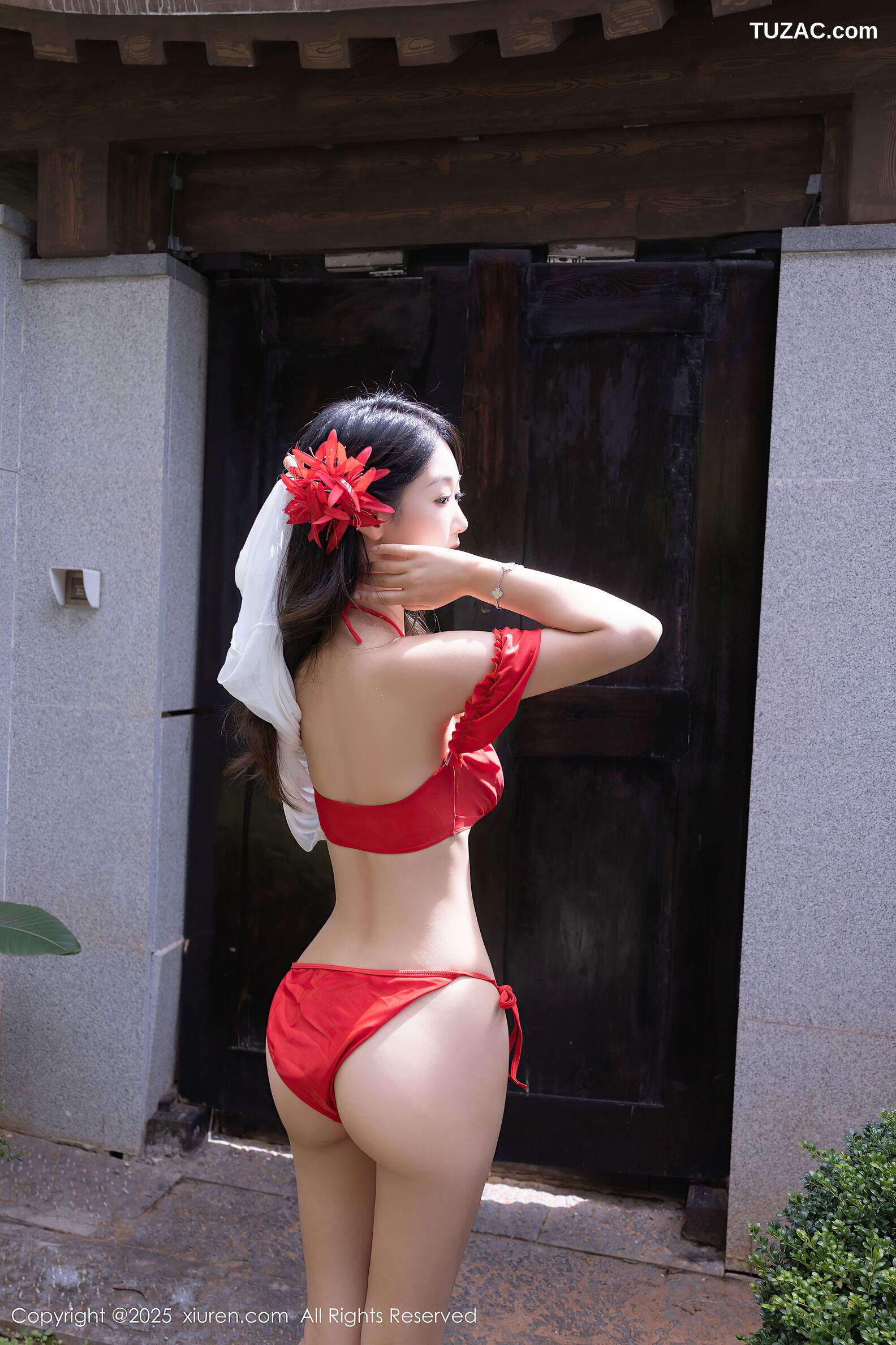 XiuRen秀人网-10662-唐安琪-性感红色内衣红裙宽松白T-2025.08.18