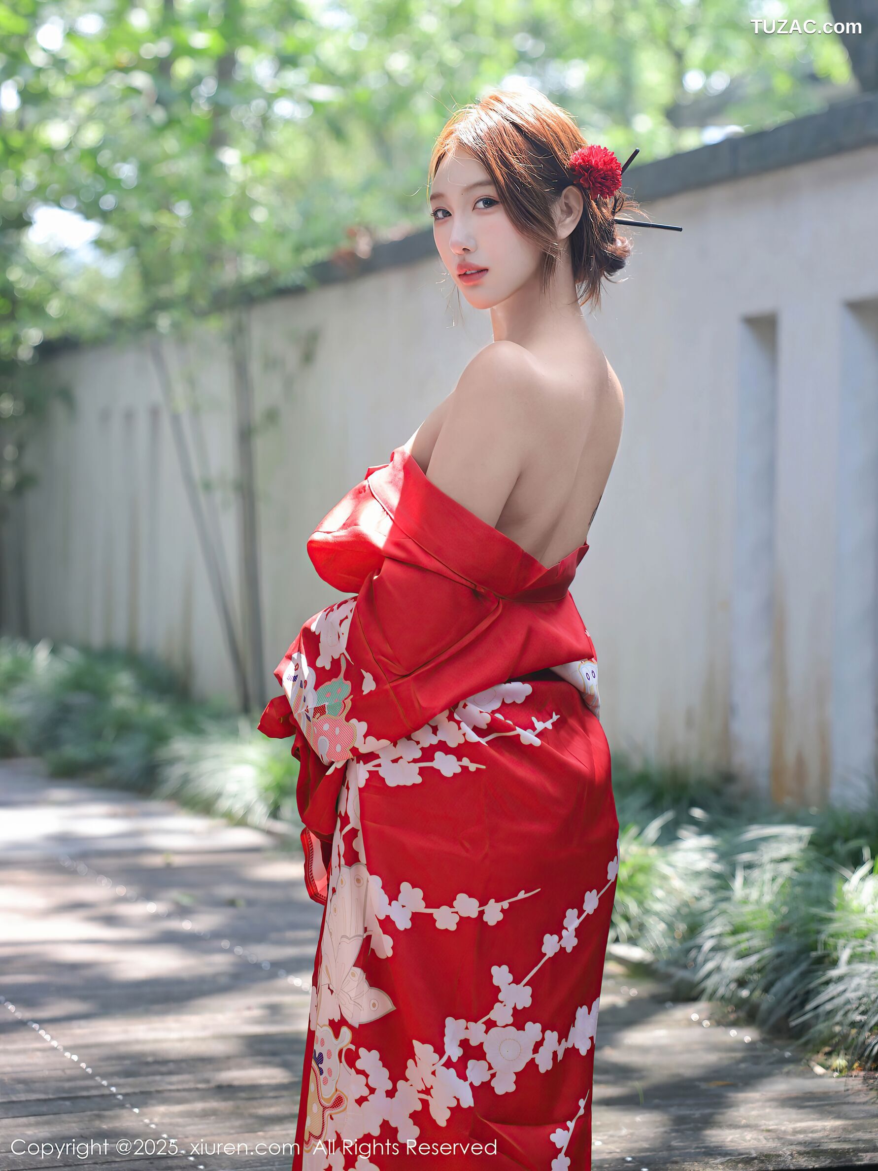 XiuRen秀人网-10683-金允希-Yuki-性感红色和服女剑手爆乳-2025.08.22