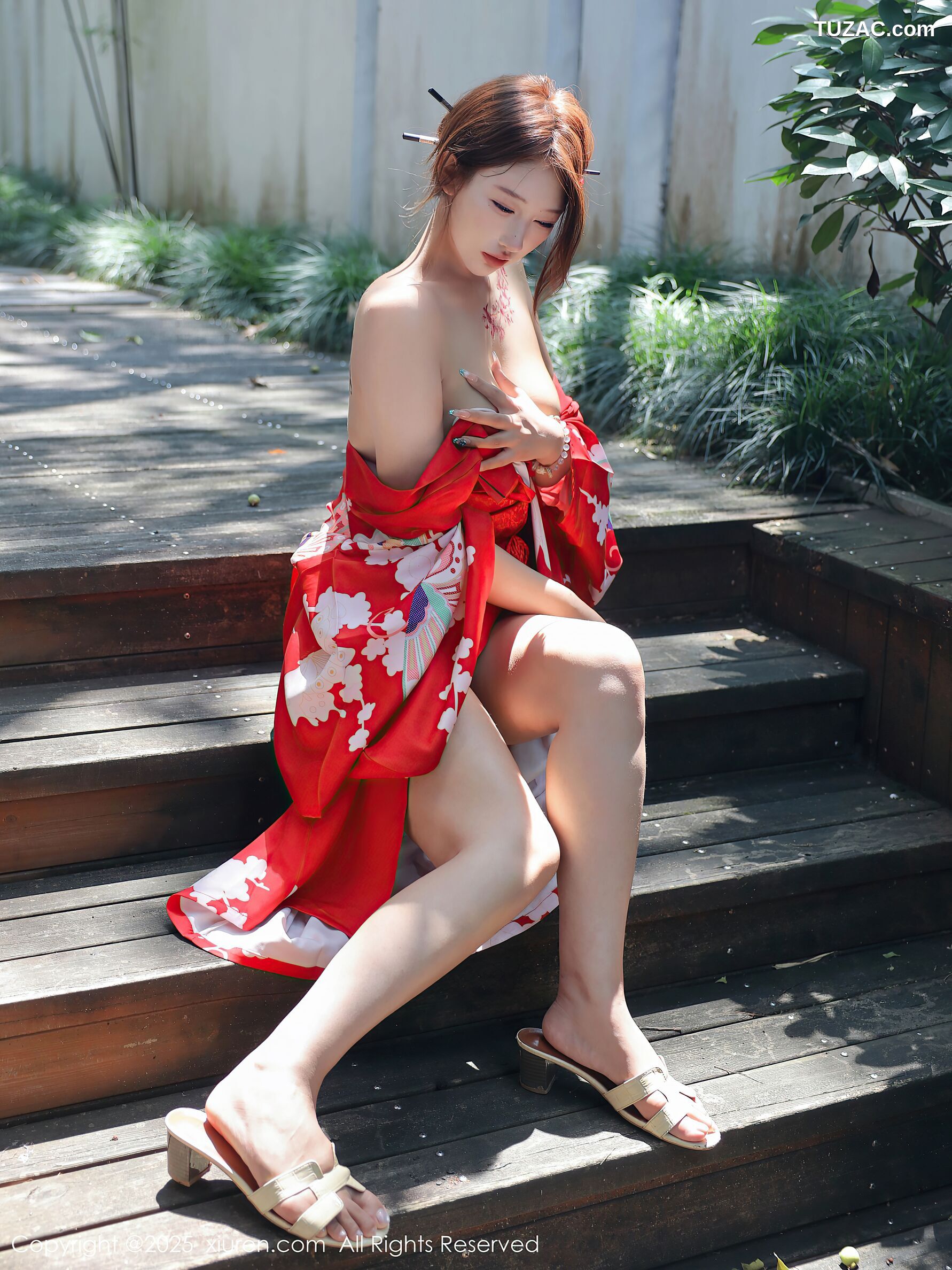 XiuRen秀人网-10683-金允希-Yuki-性感红色和服女剑手爆乳-2025.08.22