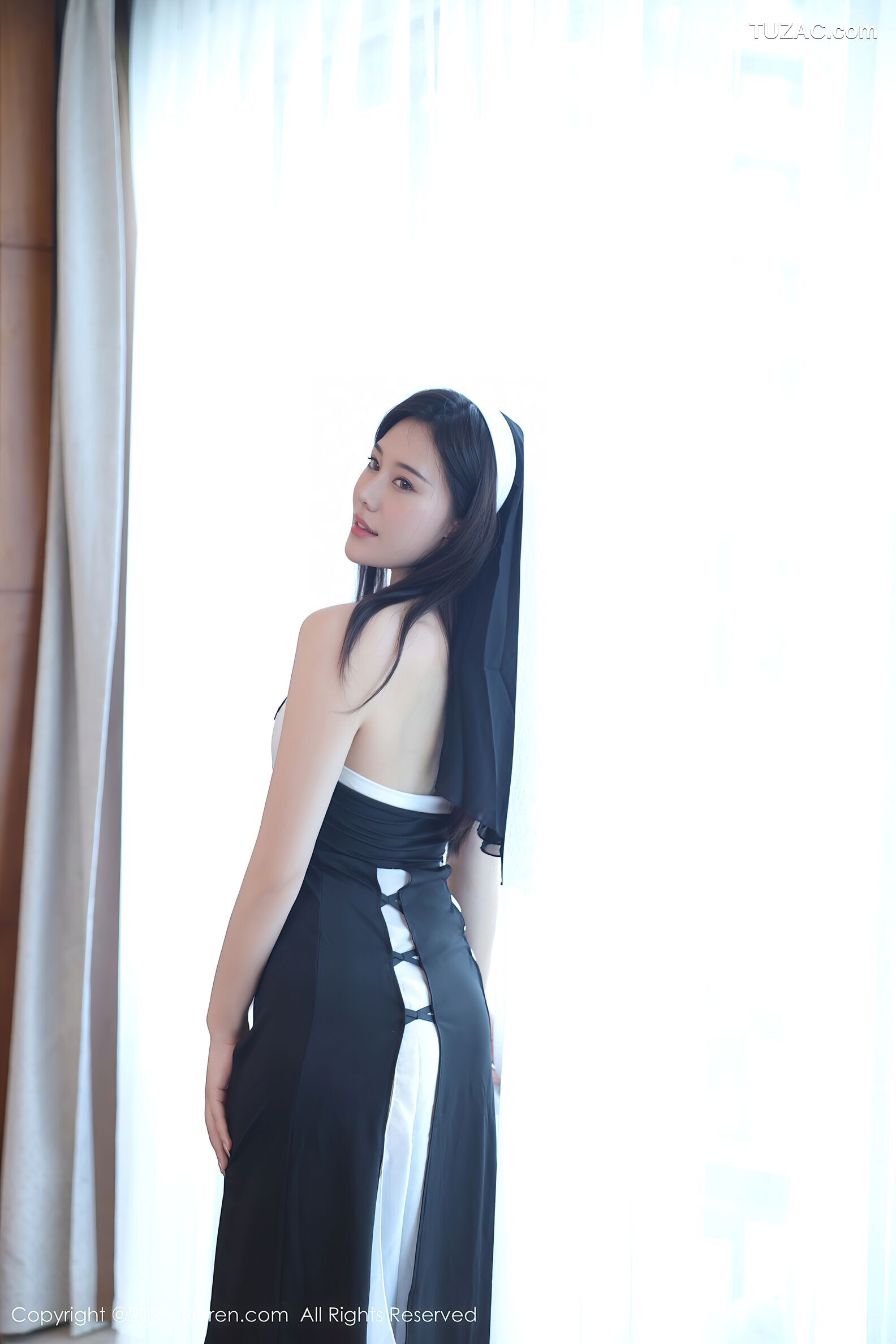 XiuRen秀人网-10690-白薇薇vcvc-情趣黑白修女裙黑丝-2025.08.26