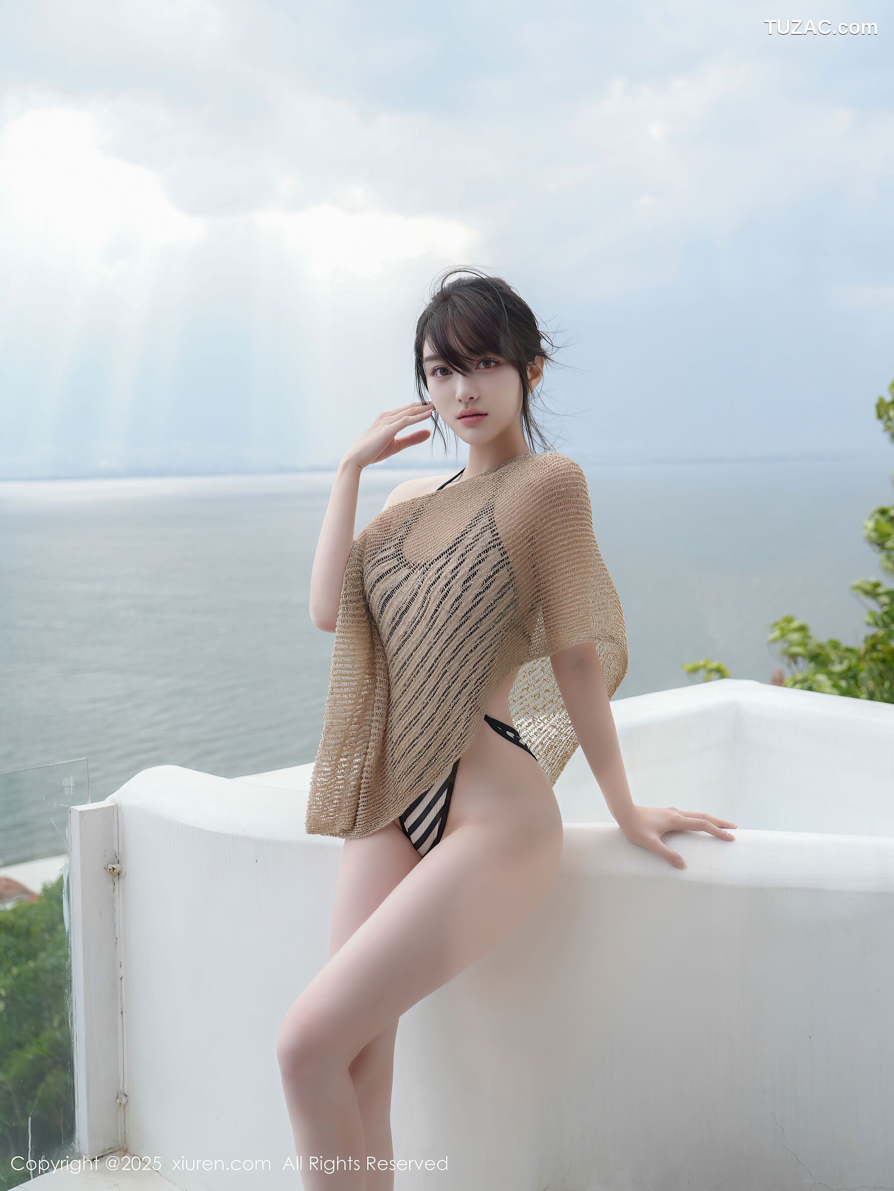 XiuRen秀人网-10698-白露lulu-碎花裙条纹泳装-2025.08.27