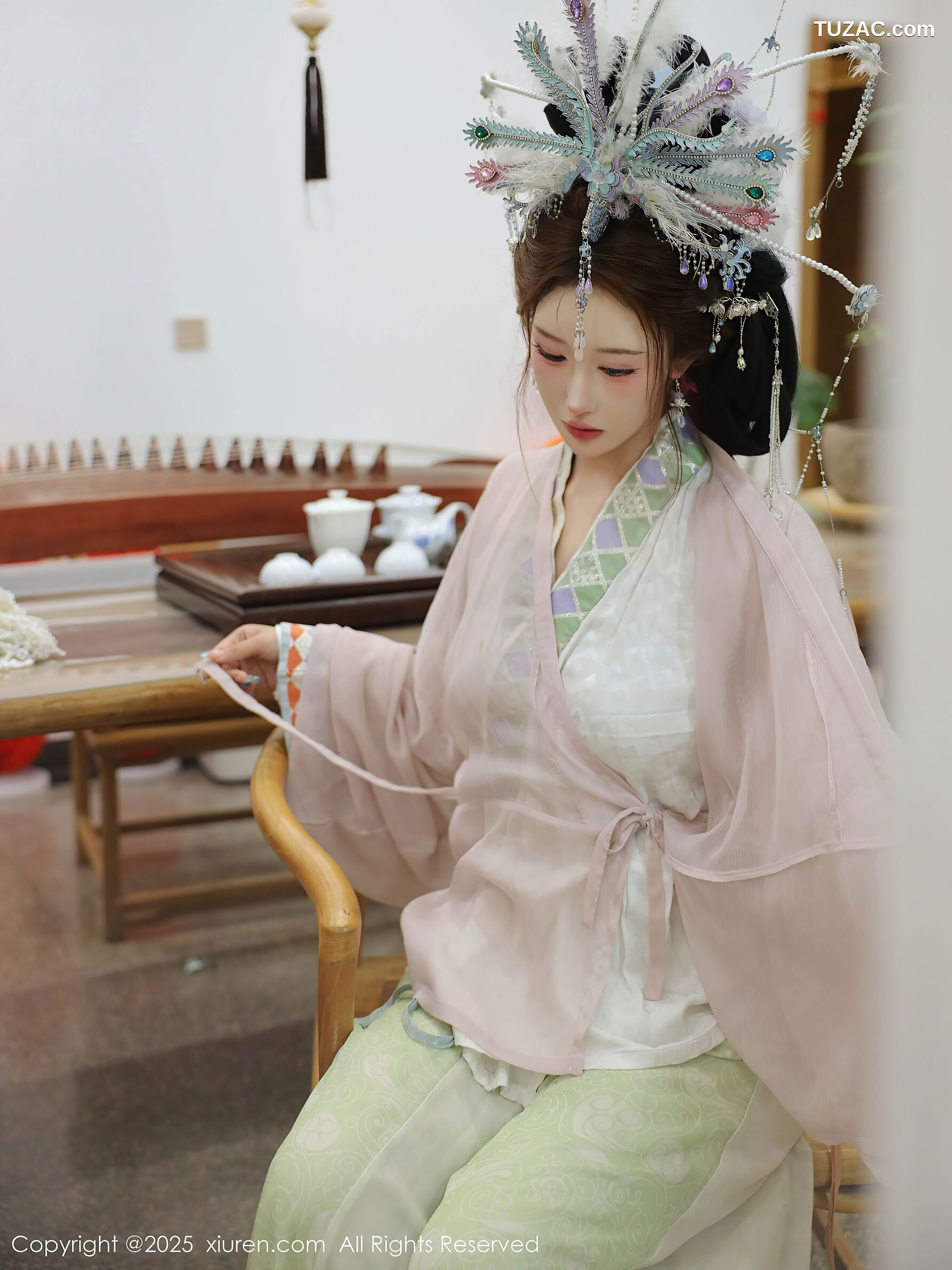 XiuRen秀人网-10736-金允希Yuki-女儿国国王主题古风爆乳-2025.09.05