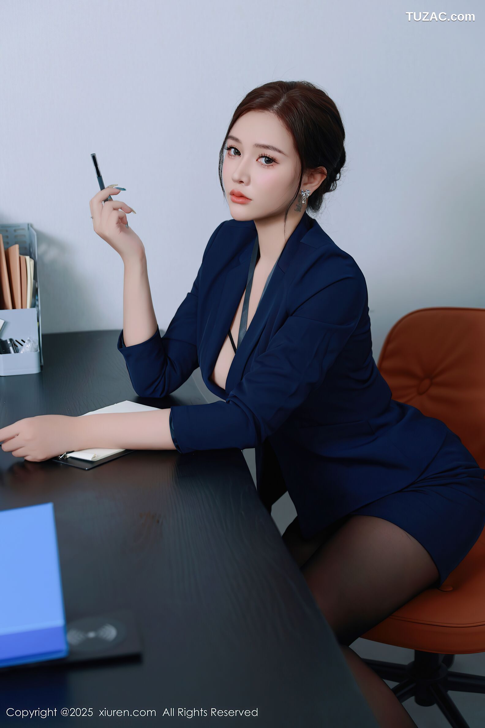 XiuRen秀人网-10751-娜比-OL深蓝裙装红色内衣黑丝-2025.09.10