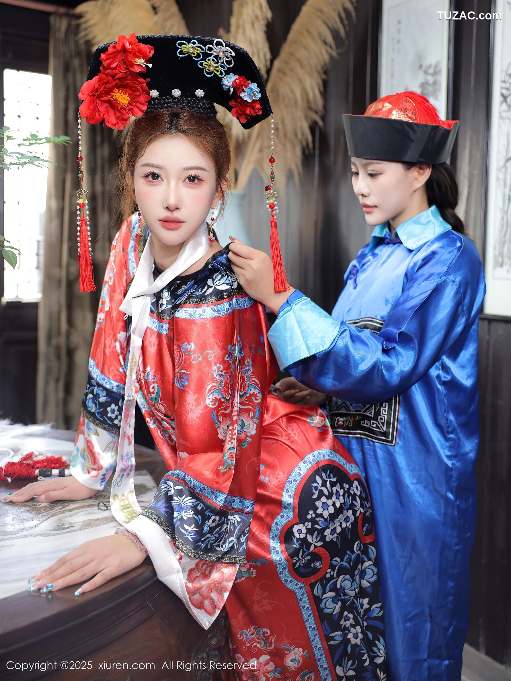 XiuRen秀人网-10762-金允希-Yuki-清代古装cos姐妹花激情互动-2025.09.12