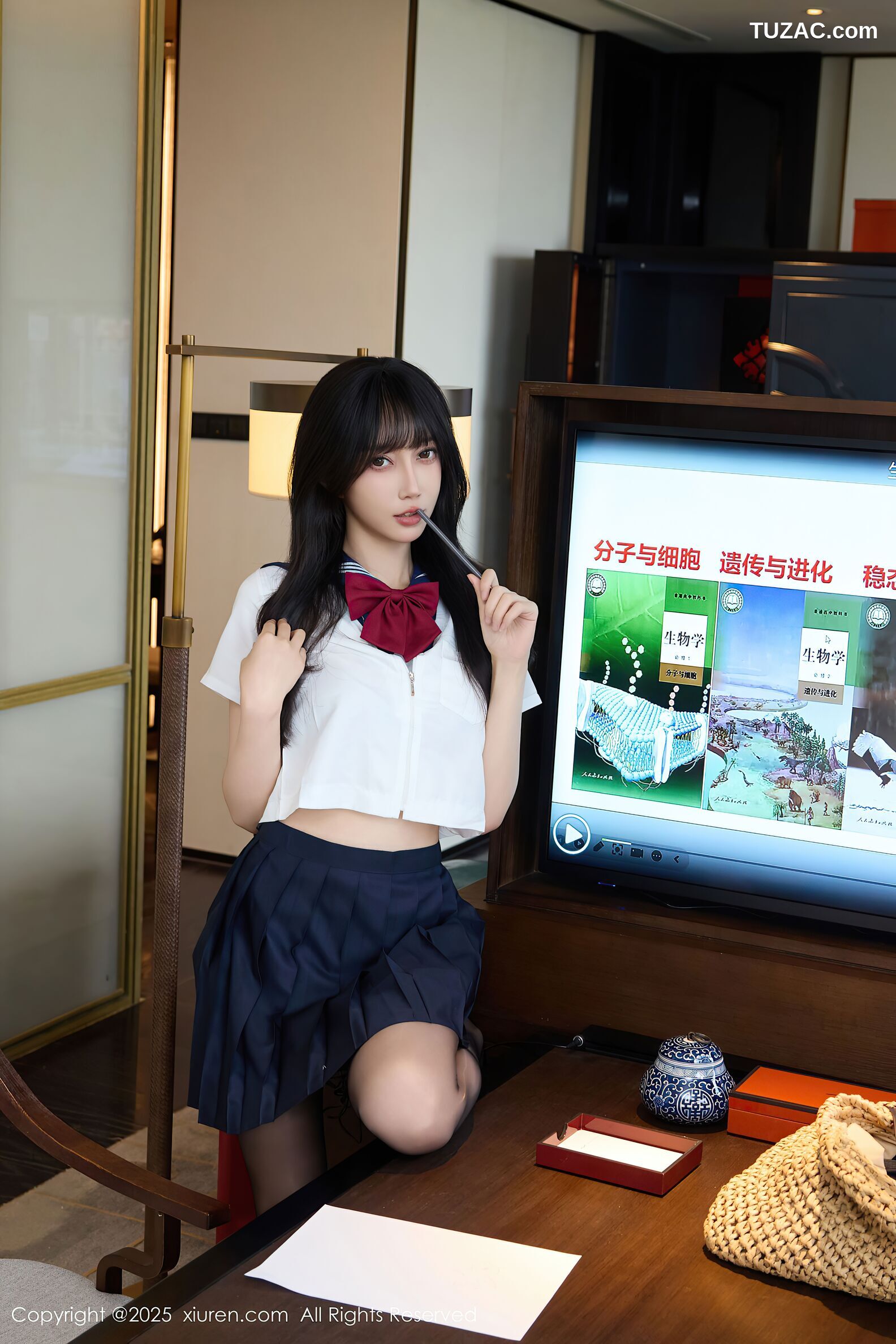 XiuRen秀人网-10766-玥儿玥er-JK制服水手白衬衫深蓝短裙黑色内衣黑丝-2025.09.15