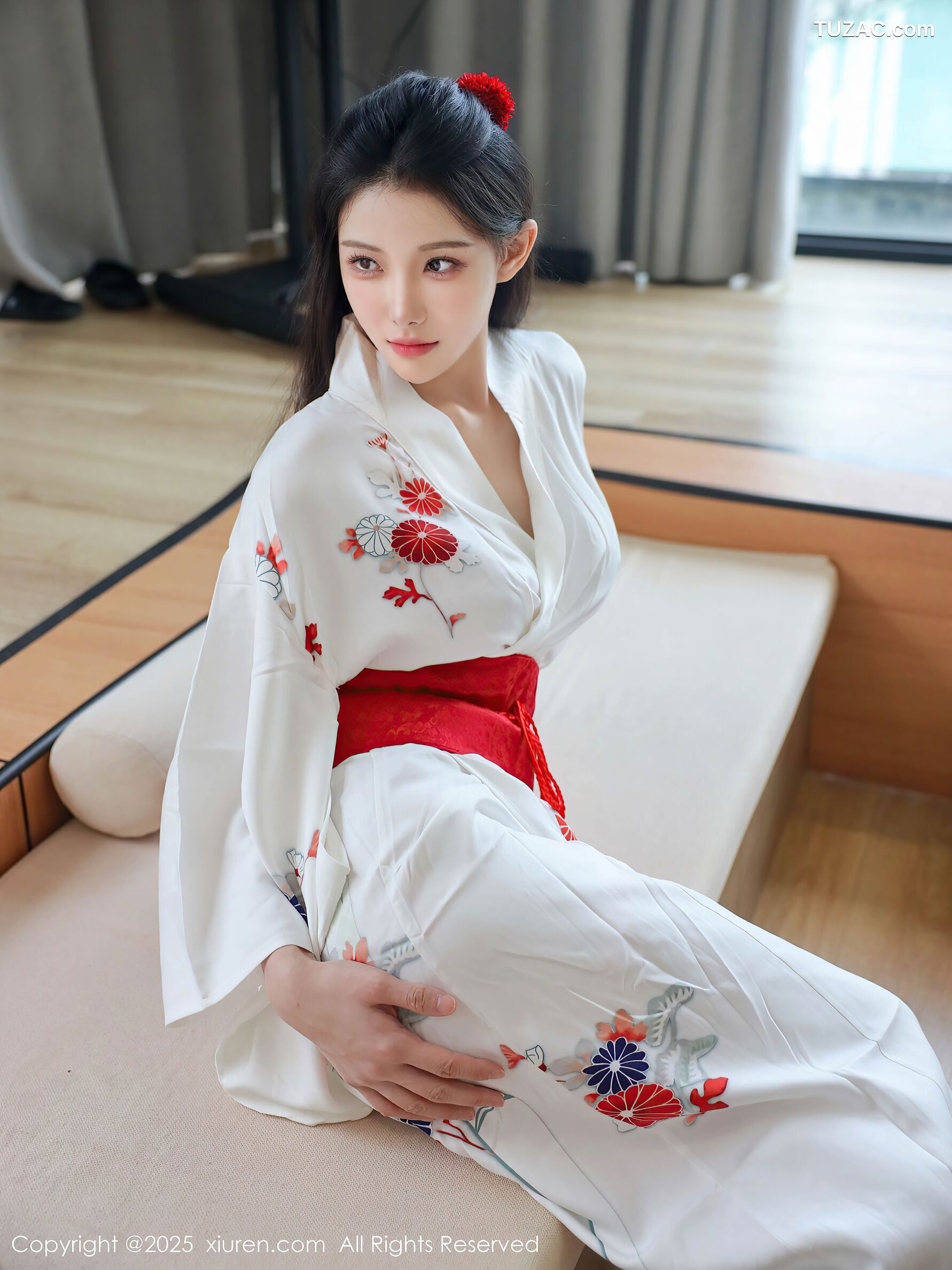 XiuRen秀人网-10767-梨霜儿-白色日式和服粉色蕾丝内衣-2025.09.15