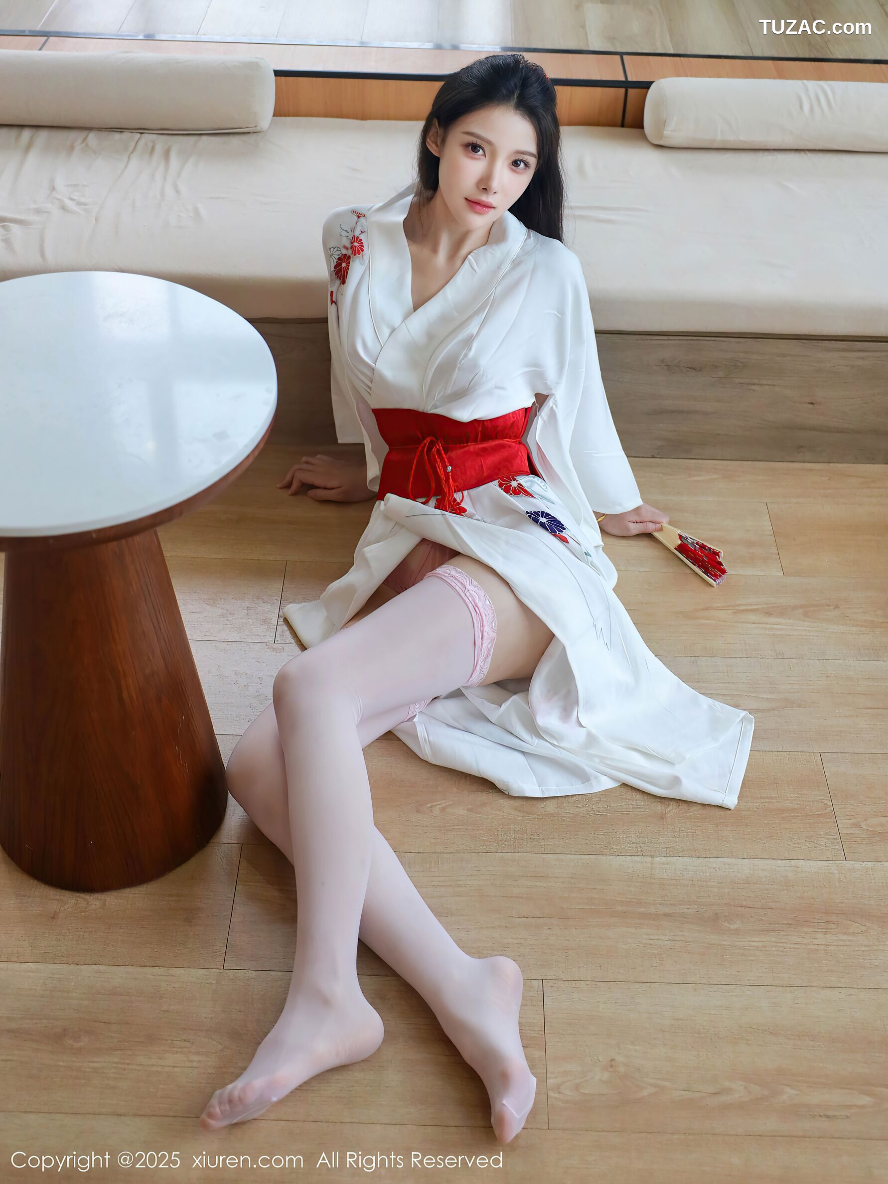 XiuRen秀人网-10767-梨霜儿-白色日式和服粉色蕾丝内衣-2025.09.15