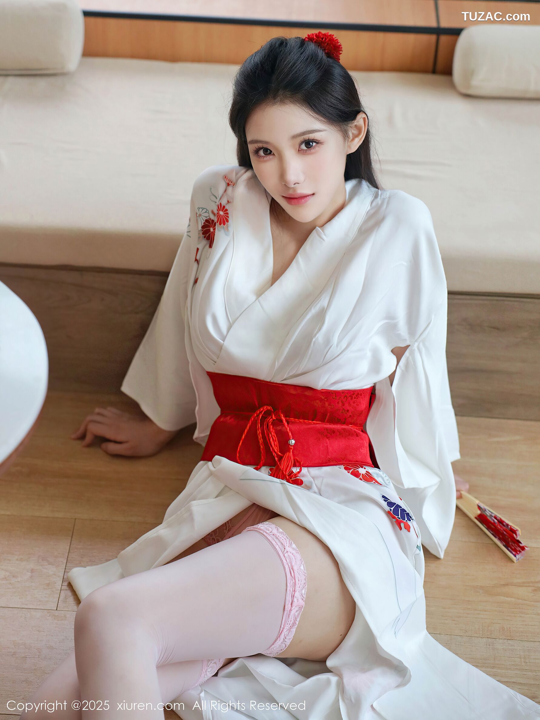 XiuRen秀人网-10767-梨霜儿-白色日式和服粉色蕾丝内衣-2025.09.15
