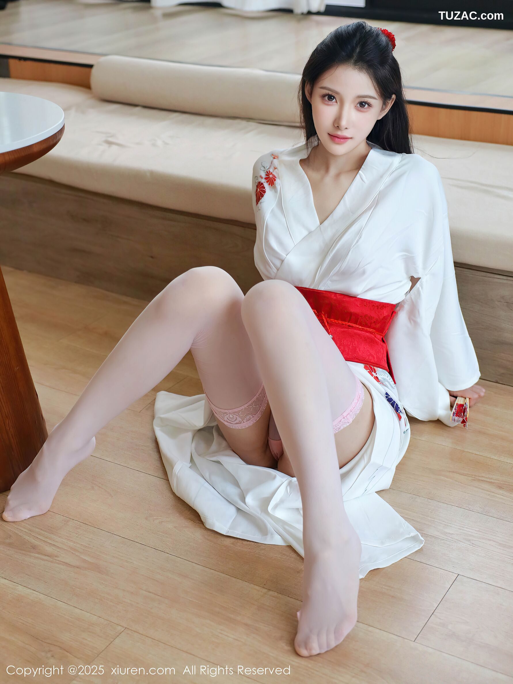 XiuRen秀人网-10767-梨霜儿-白色日式和服粉色蕾丝内衣-2025.09.15