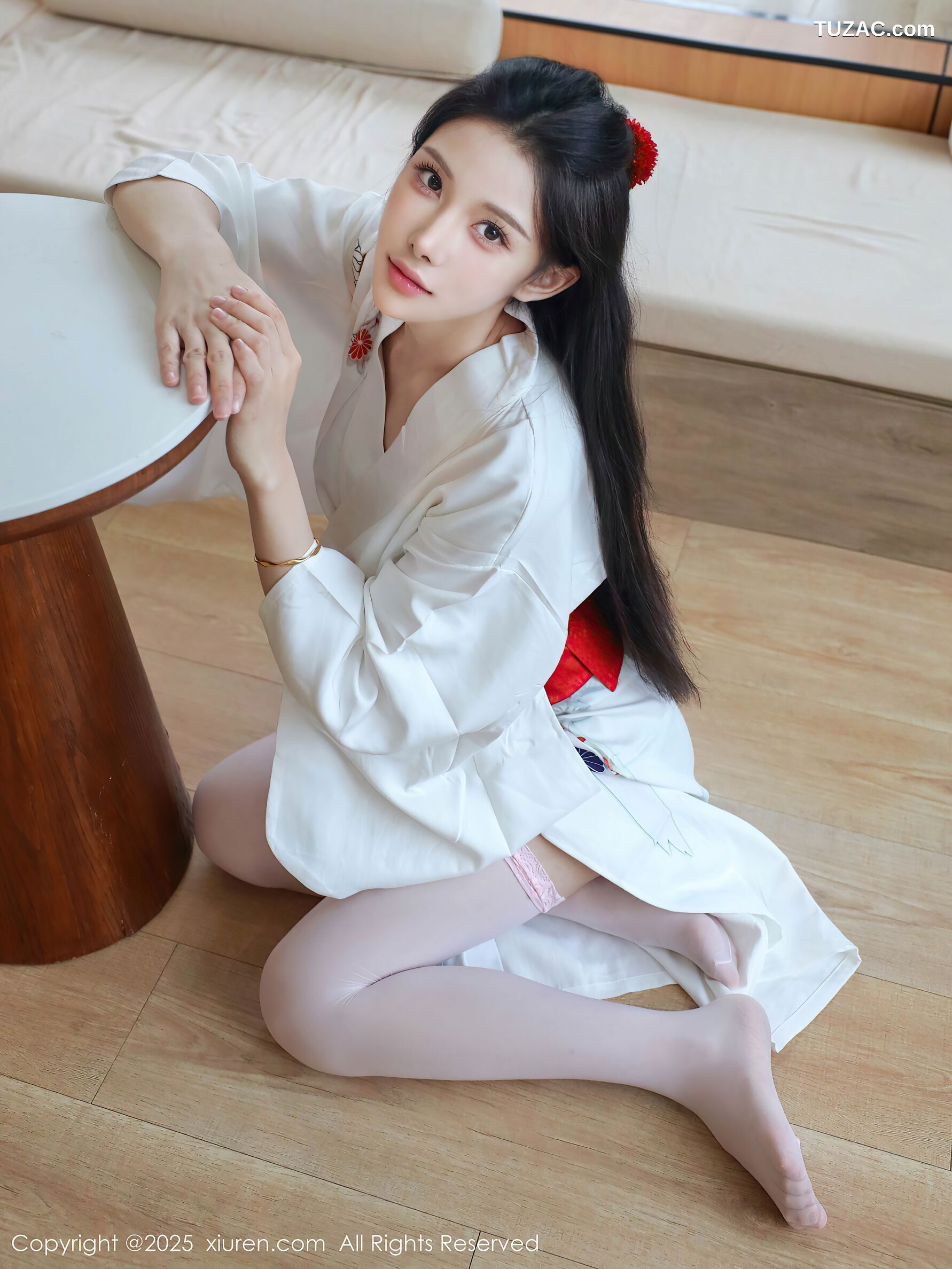 XiuRen秀人网-10767-梨霜儿-白色日式和服粉色蕾丝内衣-2025.09.15