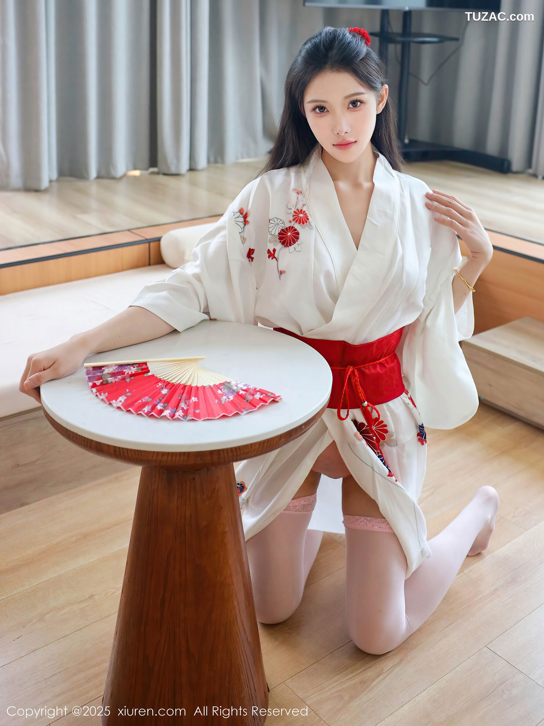 XiuRen秀人网-10767-梨霜儿-白色日式和服粉色蕾丝内衣-2025.09.15
