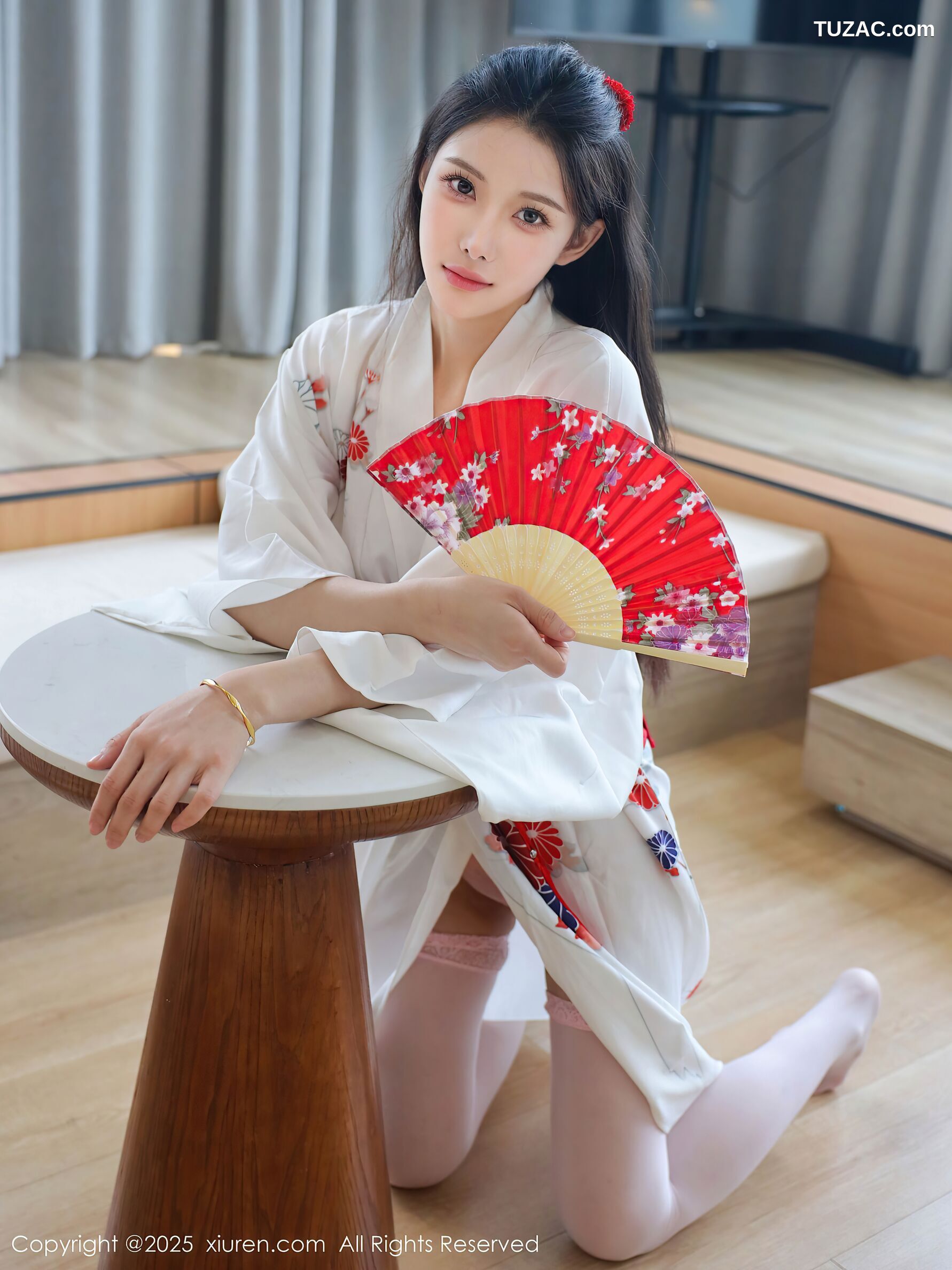 XiuRen秀人网-10767-梨霜儿-白色日式和服粉色蕾丝内衣-2025.09.15