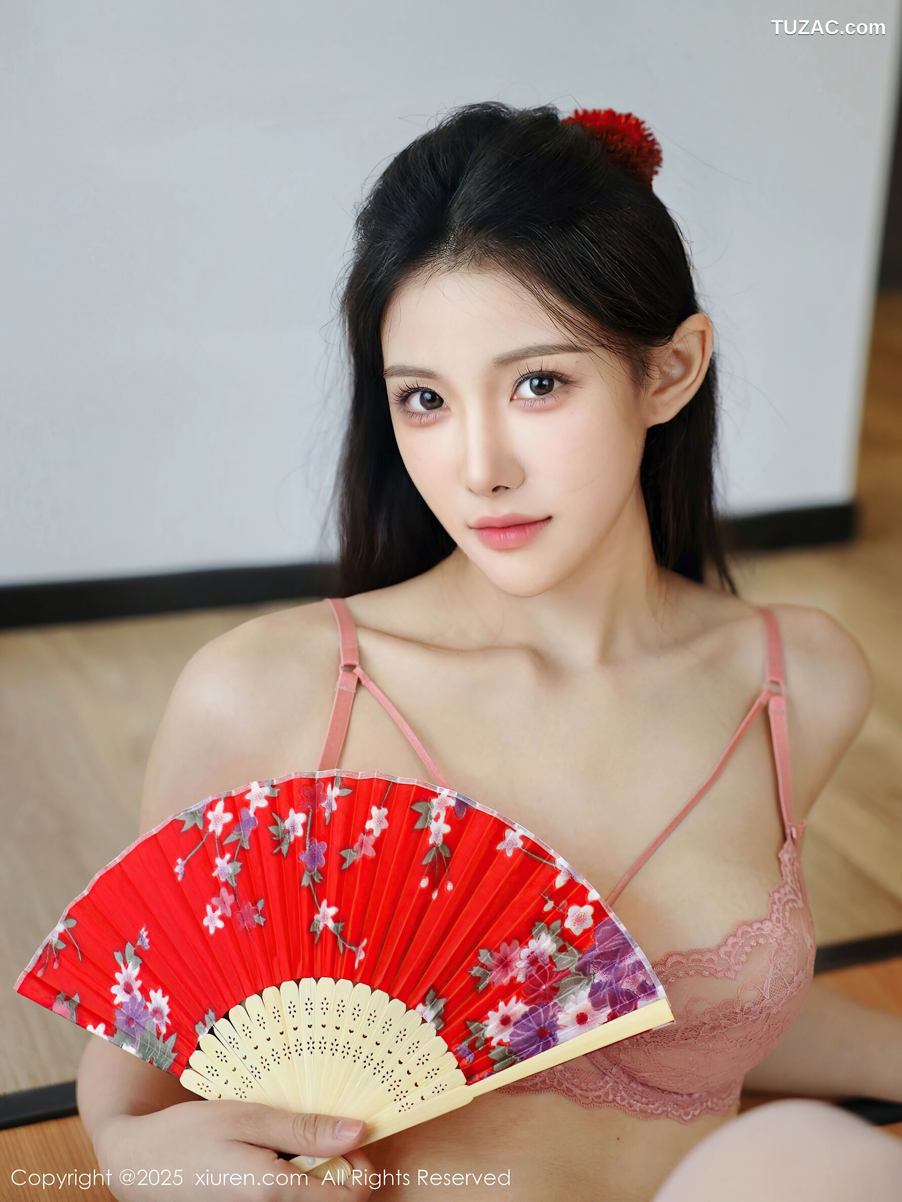 XiuRen秀人网-10767-梨霜儿-白色日式和服粉色蕾丝内衣-2025.09.15