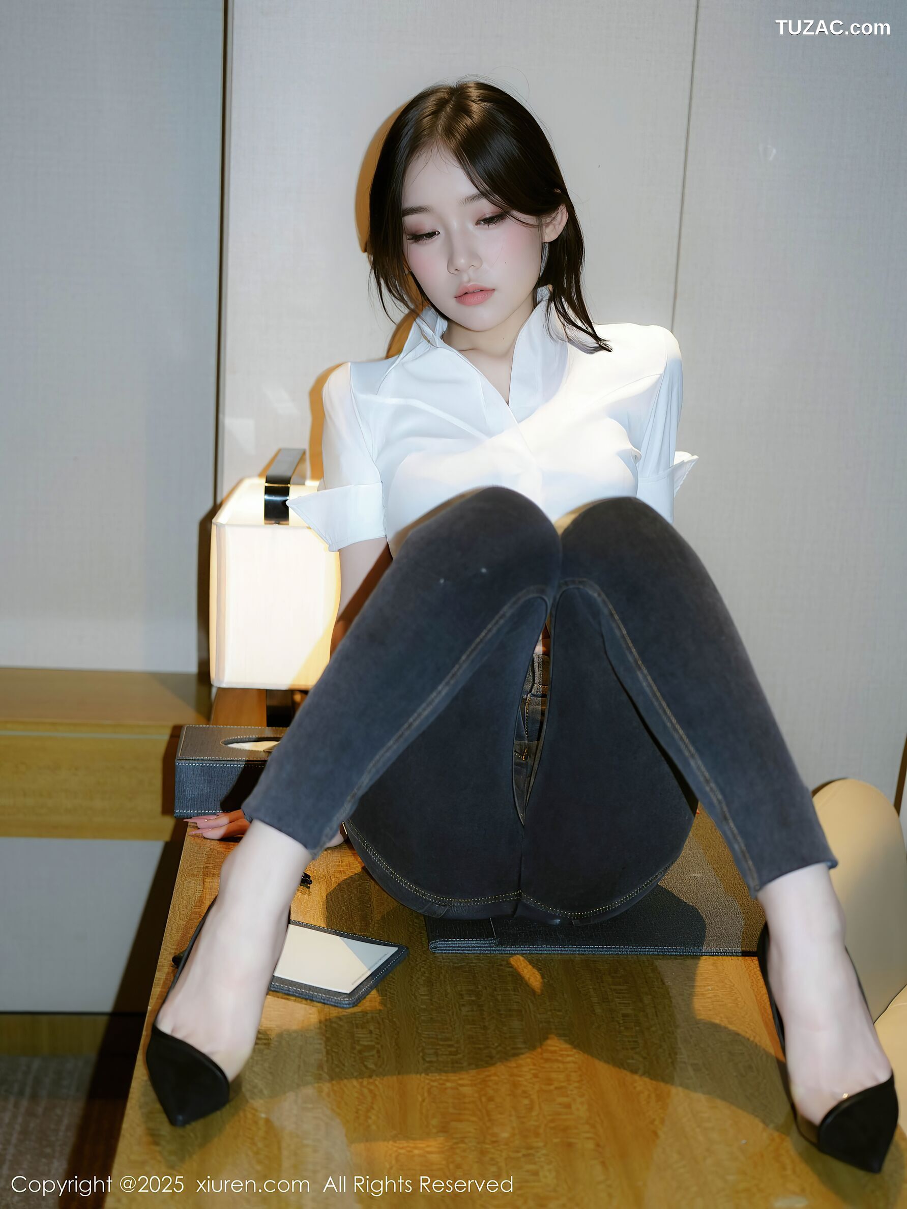XiuRen秀人网-10785-汁汁-OL白衬衫牛仔裤蓝色内衣-2025.09.19
