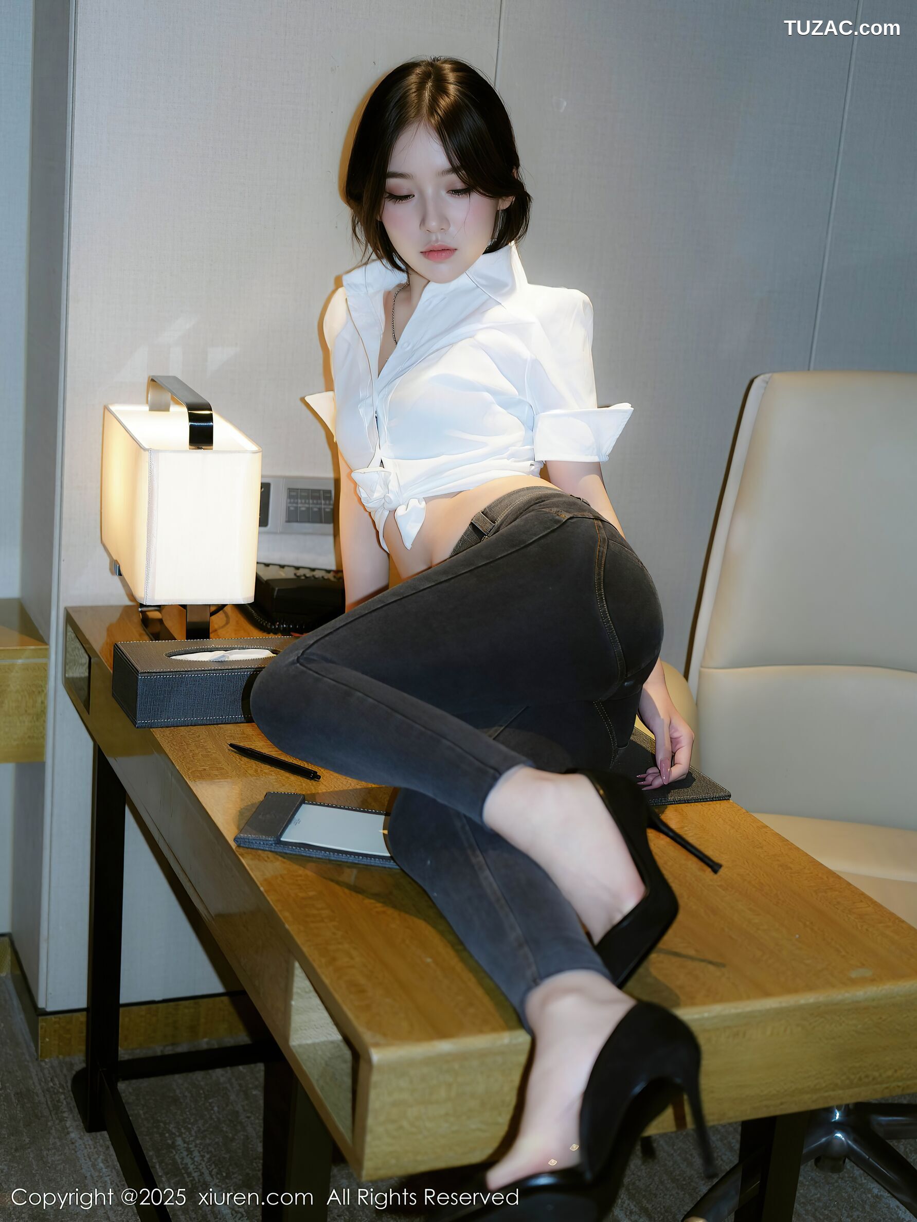 XiuRen秀人网-10785-汁汁-OL白衬衫牛仔裤蓝色内衣-2025.09.19