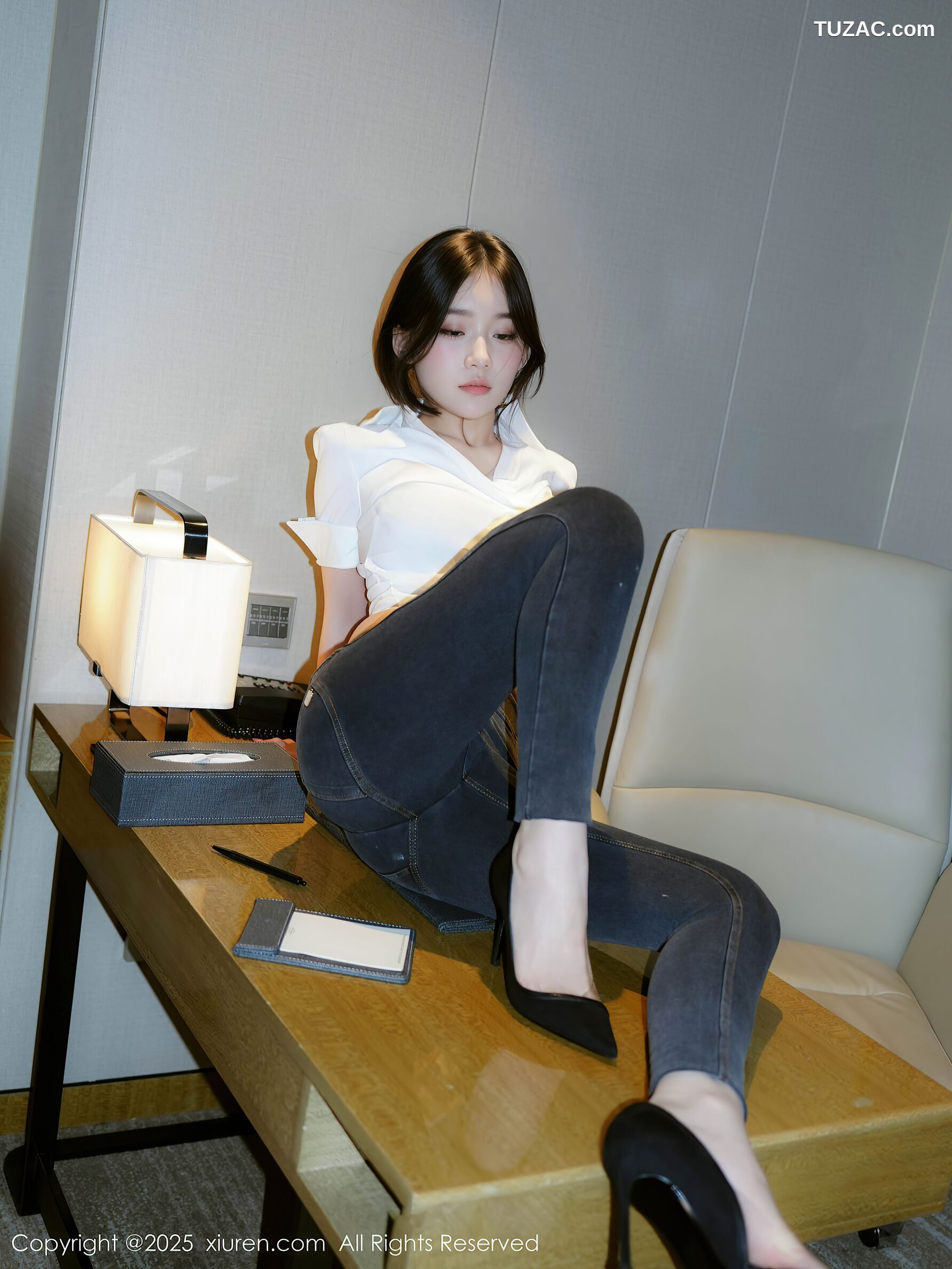 XiuRen秀人网-10785-汁汁-OL白衬衫牛仔裤蓝色内衣-2025.09.19