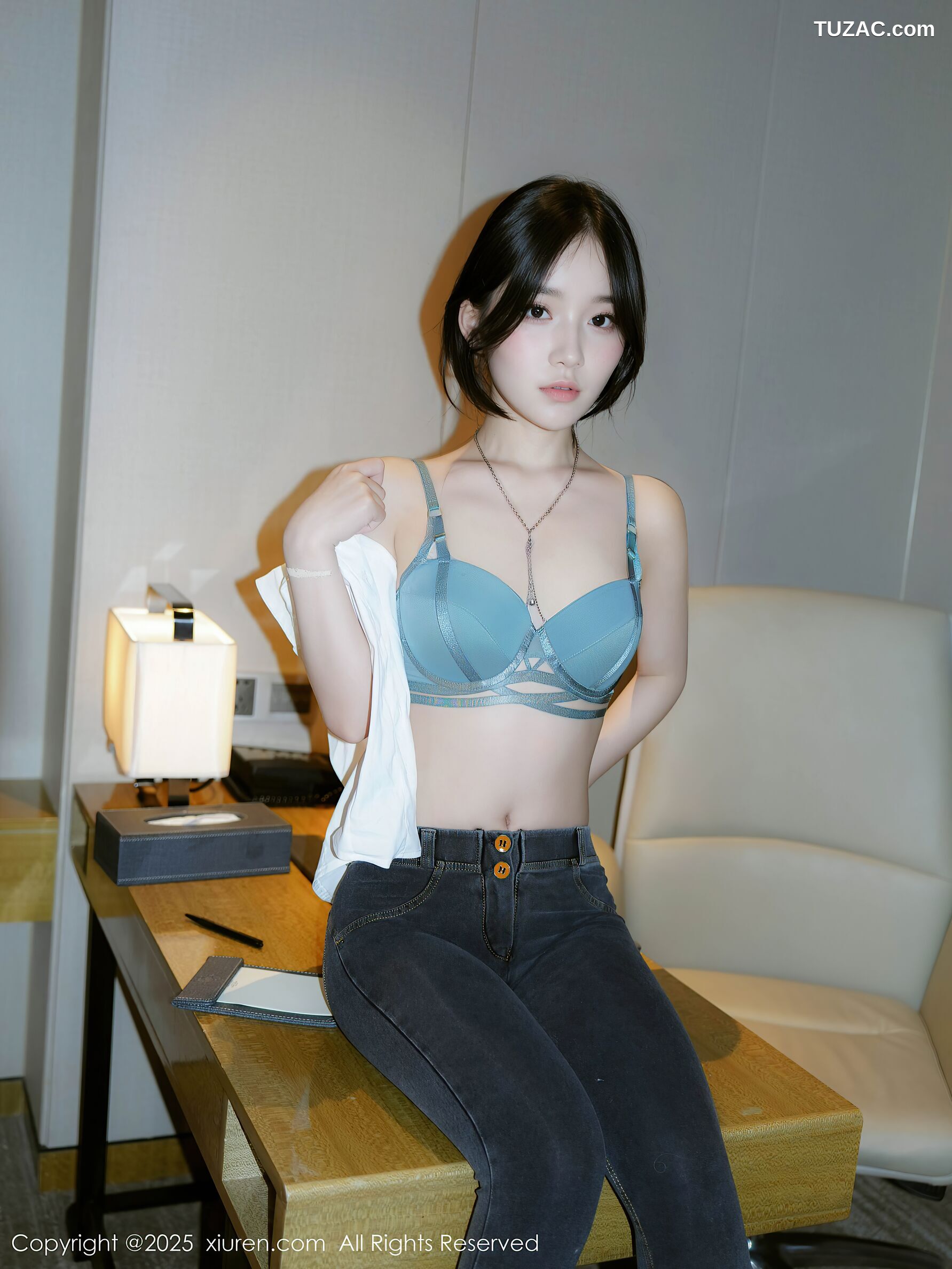 XiuRen秀人网-10785-汁汁-OL白衬衫牛仔裤蓝色内衣-2025.09.19