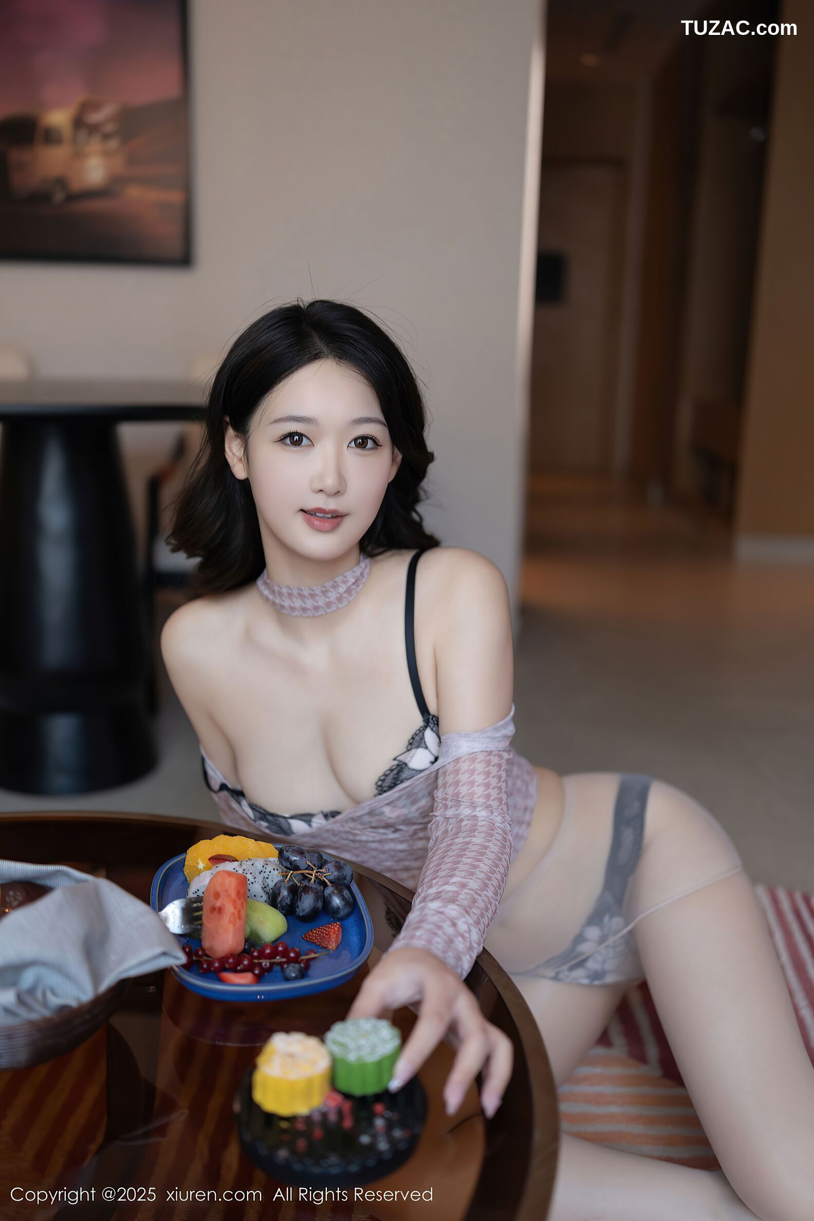 XiuRen秀人网-10795-唐安琪-淡紫色连衣短裙黑色内衣-2025.09.22