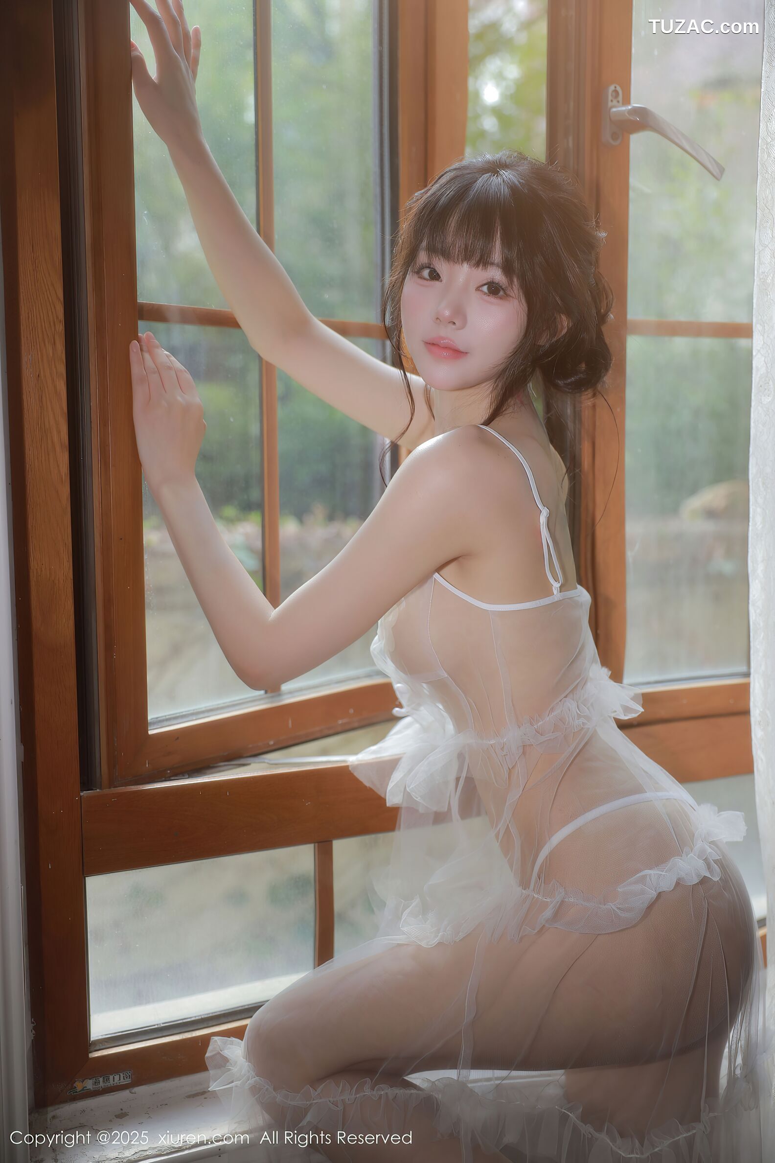 XiuRen秀人网-10799-佘贝拉-Bella-轻透白纱白色情趣内衣-2025.09.24