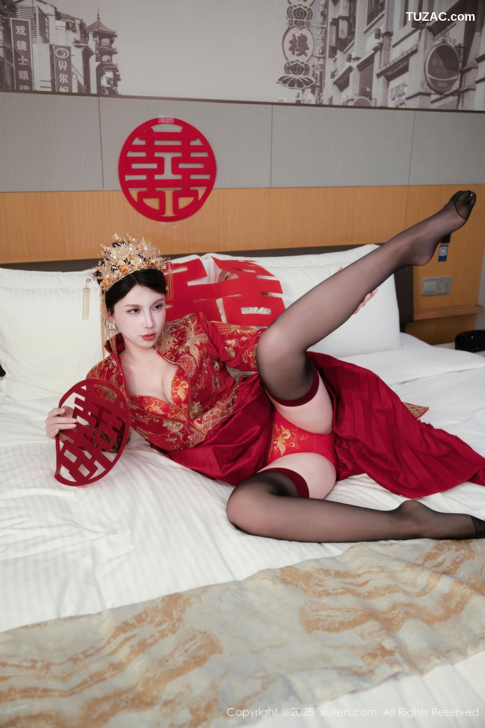 XiuRen秀人网-10865-小蛮妖Yummy-新娘红装红色内衣黑丝-2025.10.14