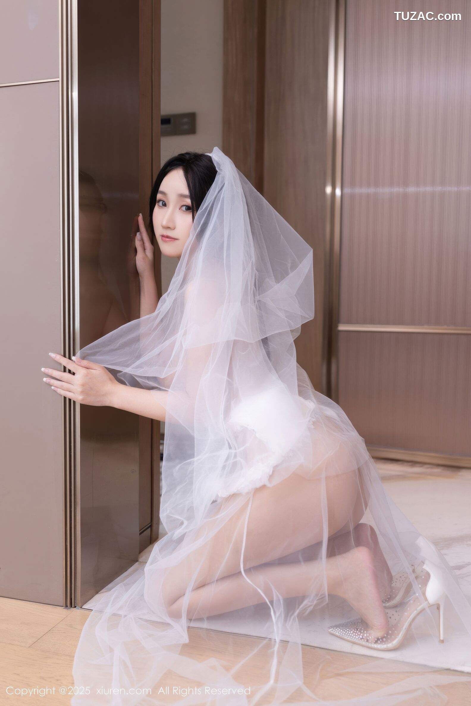 XiuRen秀人网-10871-杏子Yada-轻透白纱主题写真-2025.10.15