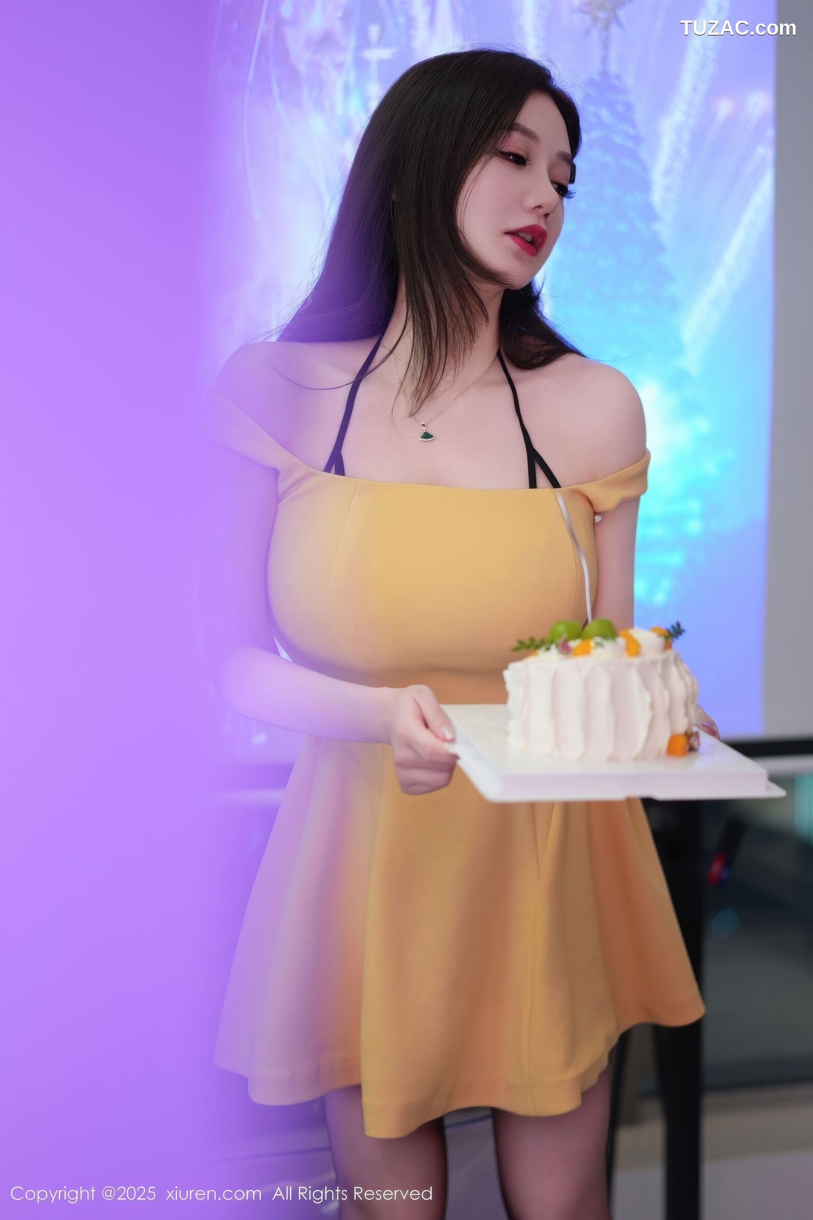 XiuRen秀人网-10897-心妍小公主-黄色连衣短裙黑色情趣内衣-2025.10.22