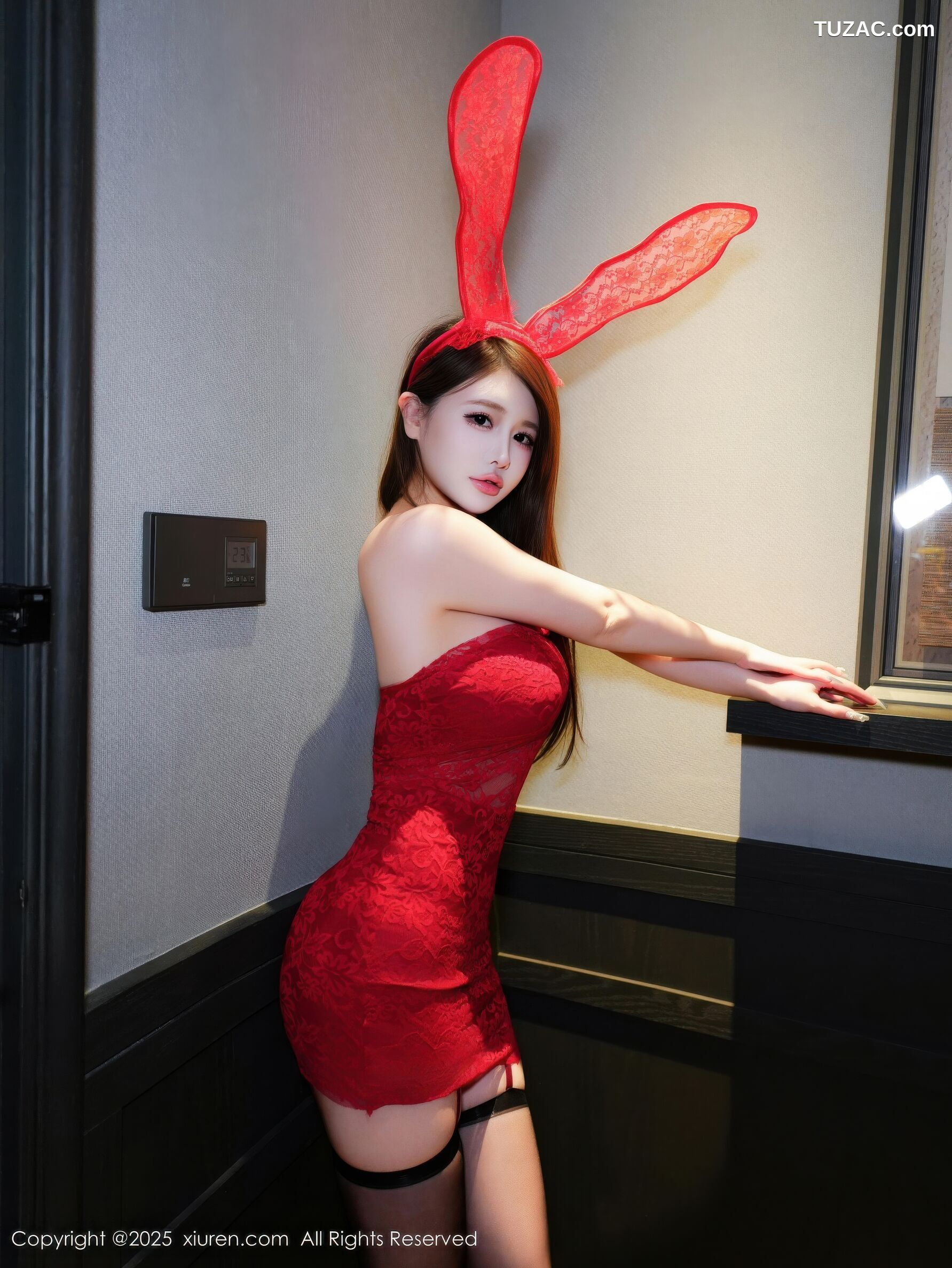 XiuRen秀人网-10907-甜妮-红色短裙兔女郎黑丝-2025.10.24