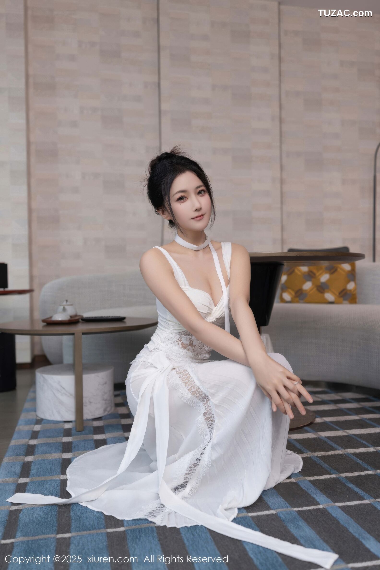 XiuRen秀人网-10911-鱼子酱Fish-白色长裙婀娜动人-2025.10.24