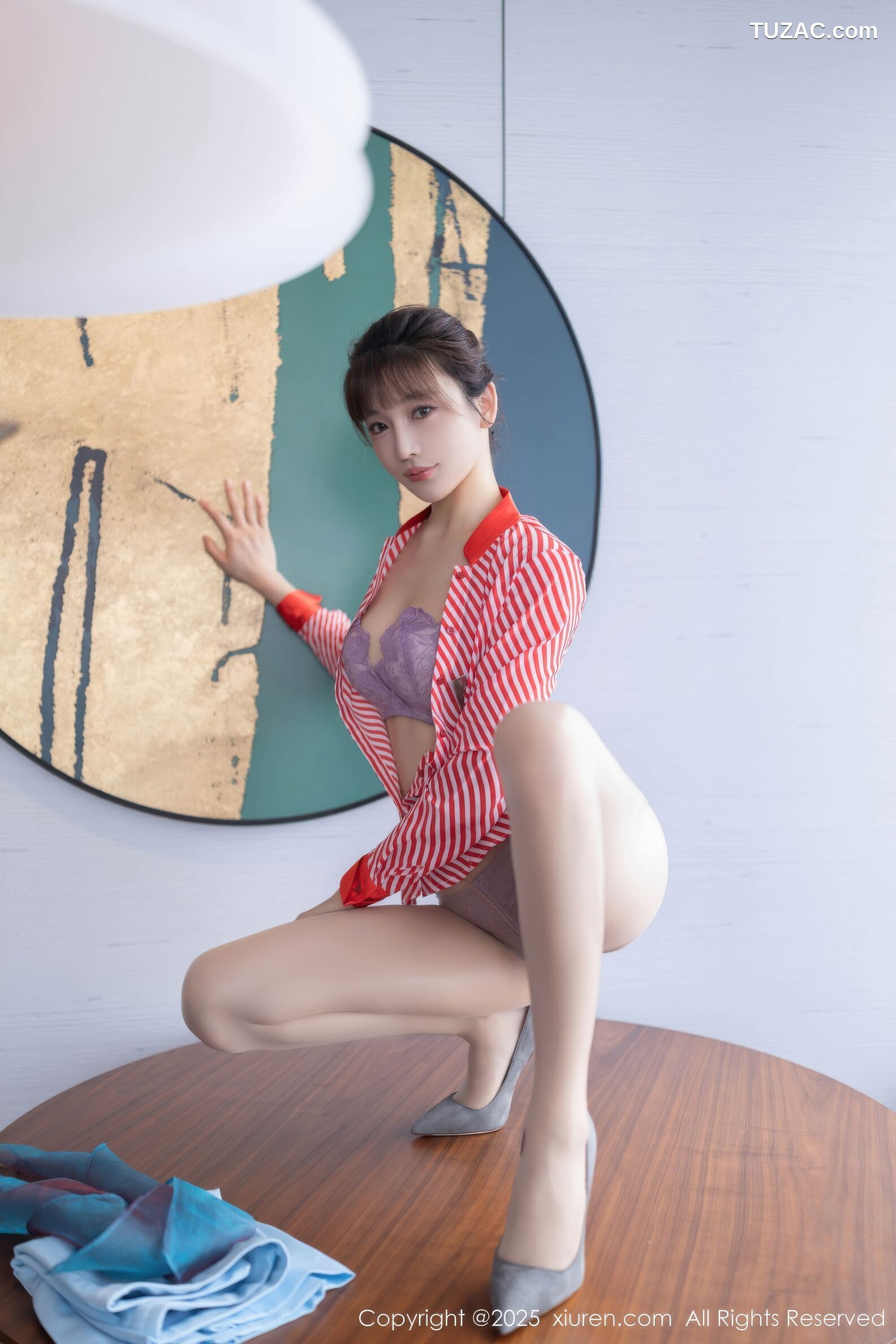 XiuRen秀人网-10932-陆萱萱-空姐紫色蕾丝内衣-2025.10.30