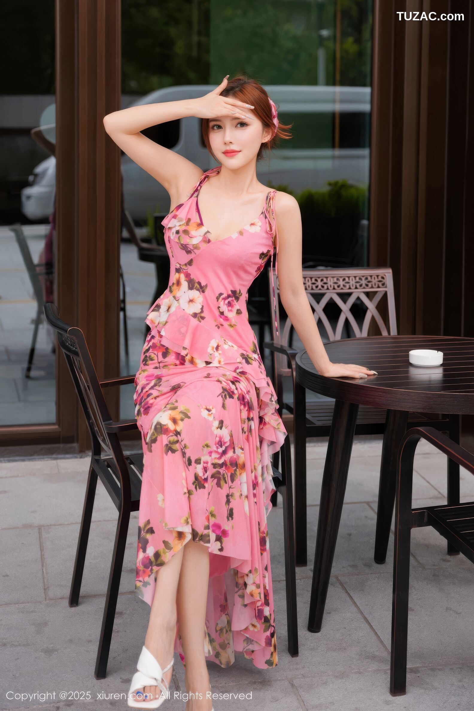XiuRen秀人网-10954-白芷yy-碎花粉色连衣长裙紫色内衣-2025.11.06