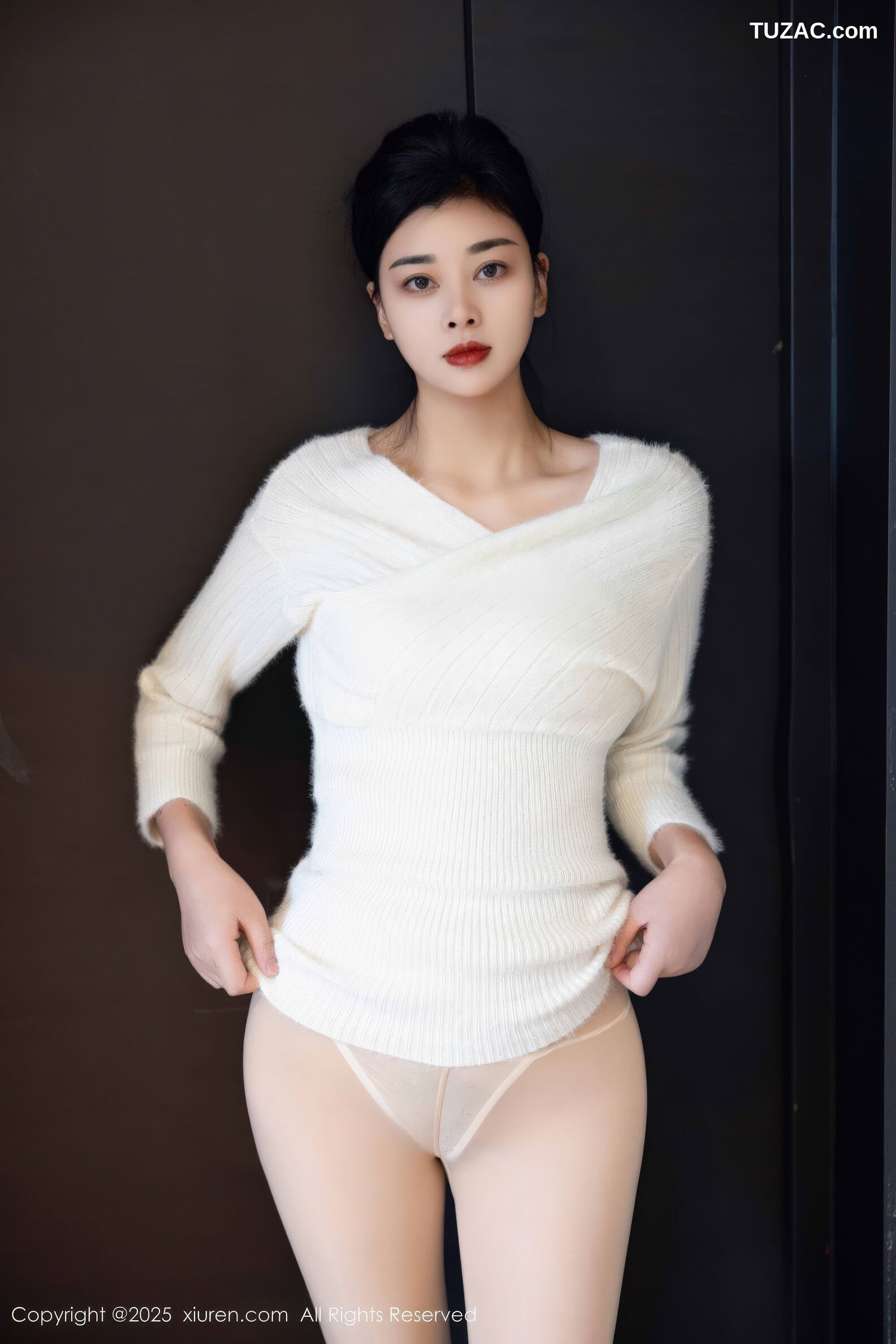 XiuRen秀人网-10986-徐清妍-白色毛衣肉色丝袜-2025.11.14