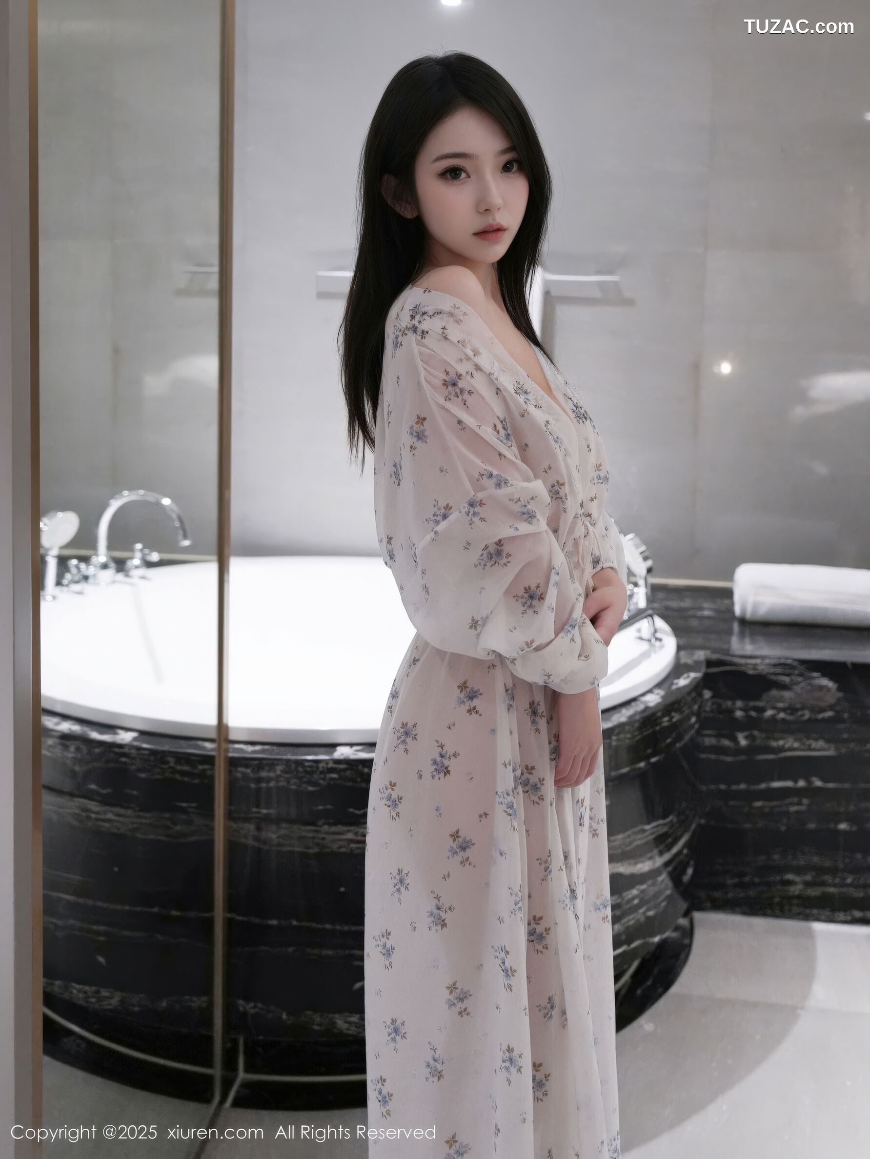 XiuRen秀人网-10988-烧烧小桃-抹胸蓝色连衣裙-轻透白纱睡袍-2025.11.14