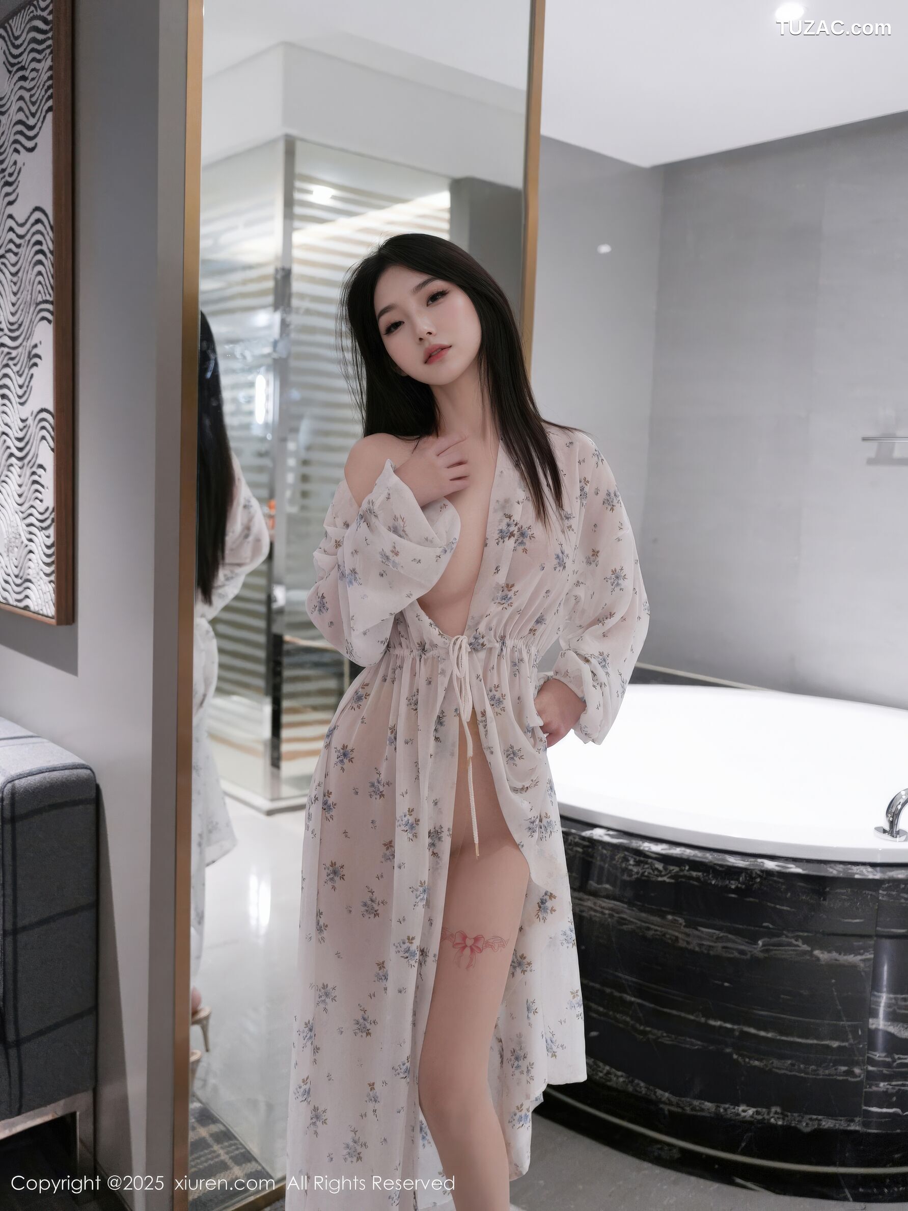 XiuRen秀人网-10988-烧烧小桃-抹胸蓝色连衣裙-轻透白纱睡袍-2025.11.14