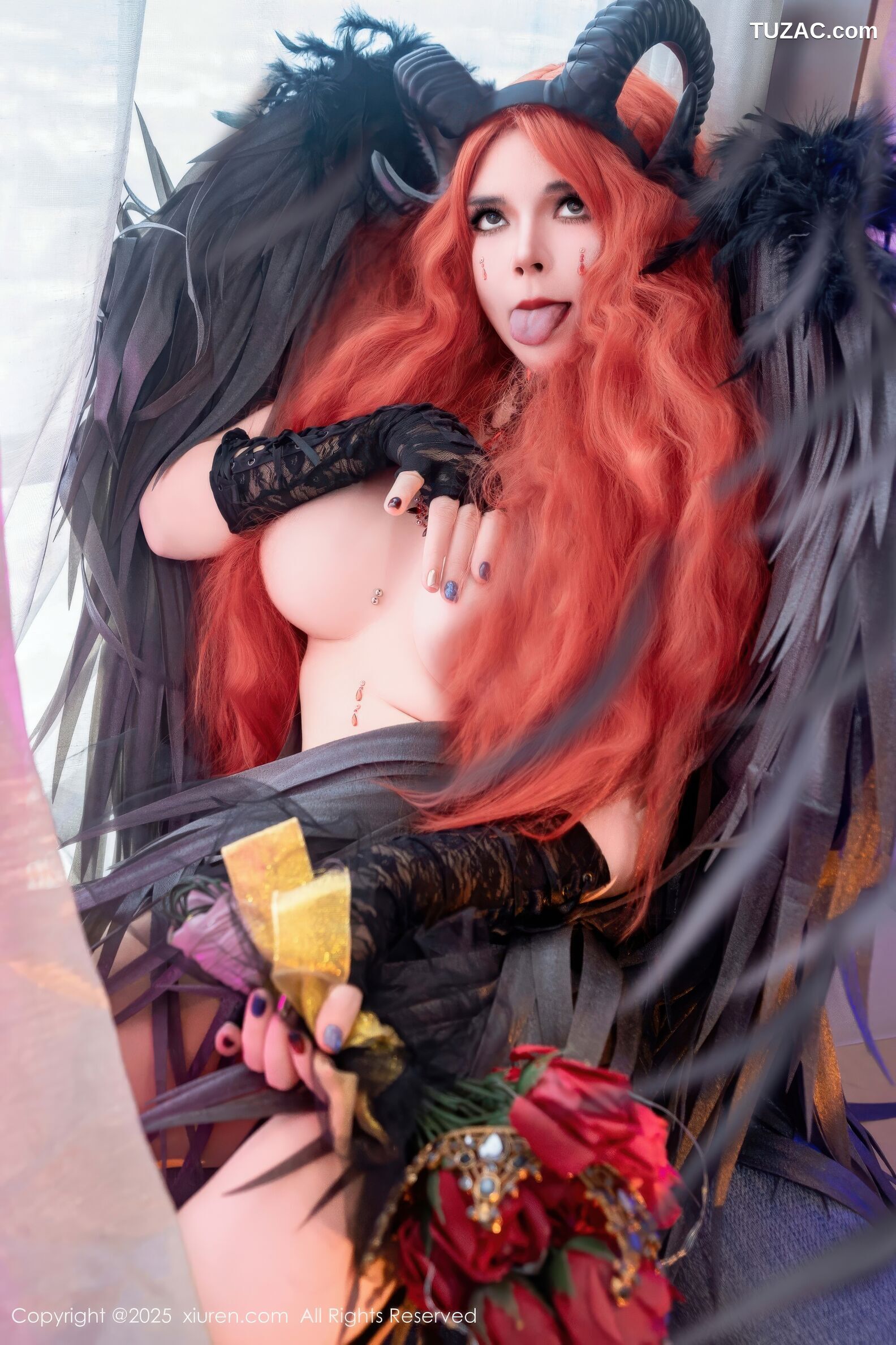 XiuRen秀人网-10994-伊丽莎有点白-的哥特系小恶魔cos红发黑羽翅黑蕾丝内衣黑丝-2025.11.17