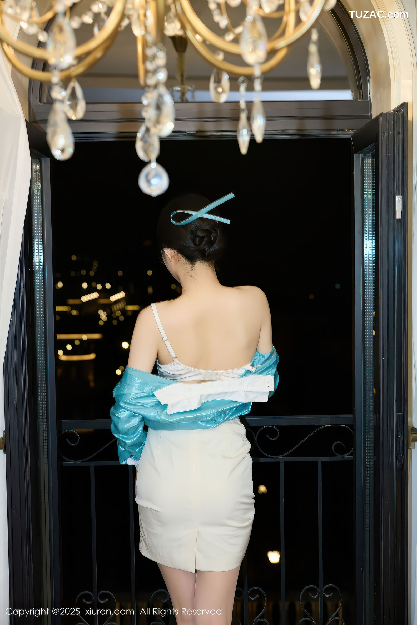 XiuRen秀人网-10998-方蕾蕾-空姐制服蓝衬衫白短裙-2025.11.18