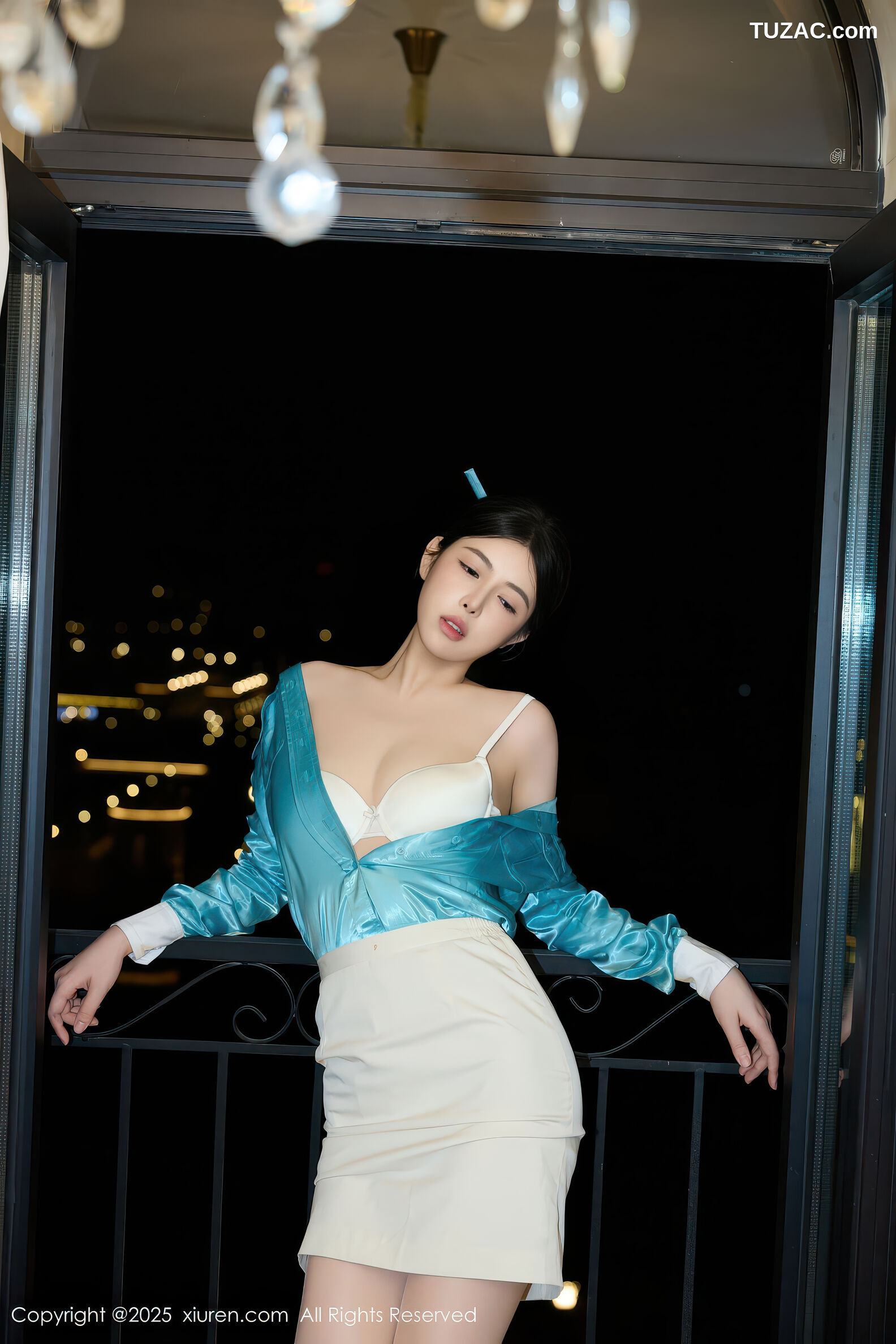 XiuRen秀人网-10998-方蕾蕾-空姐制服蓝衬衫白短裙-2025.11.18