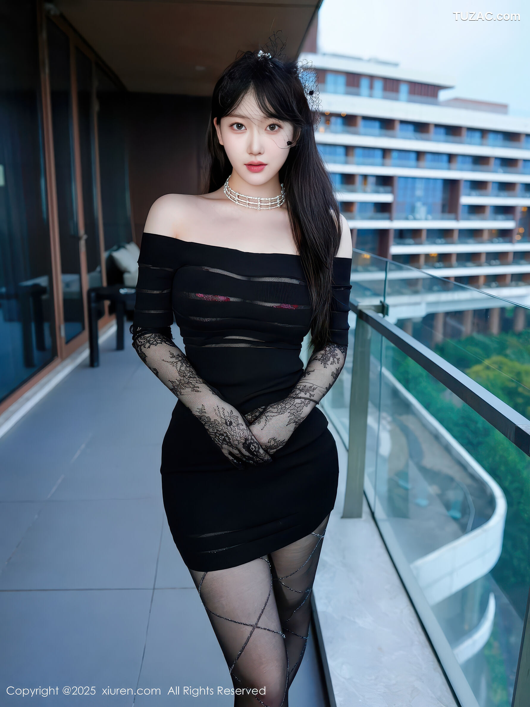 XiuRen秀人网-10999-李沁恩lrene-黑色连衣短裙黑丝-2025.11.18
