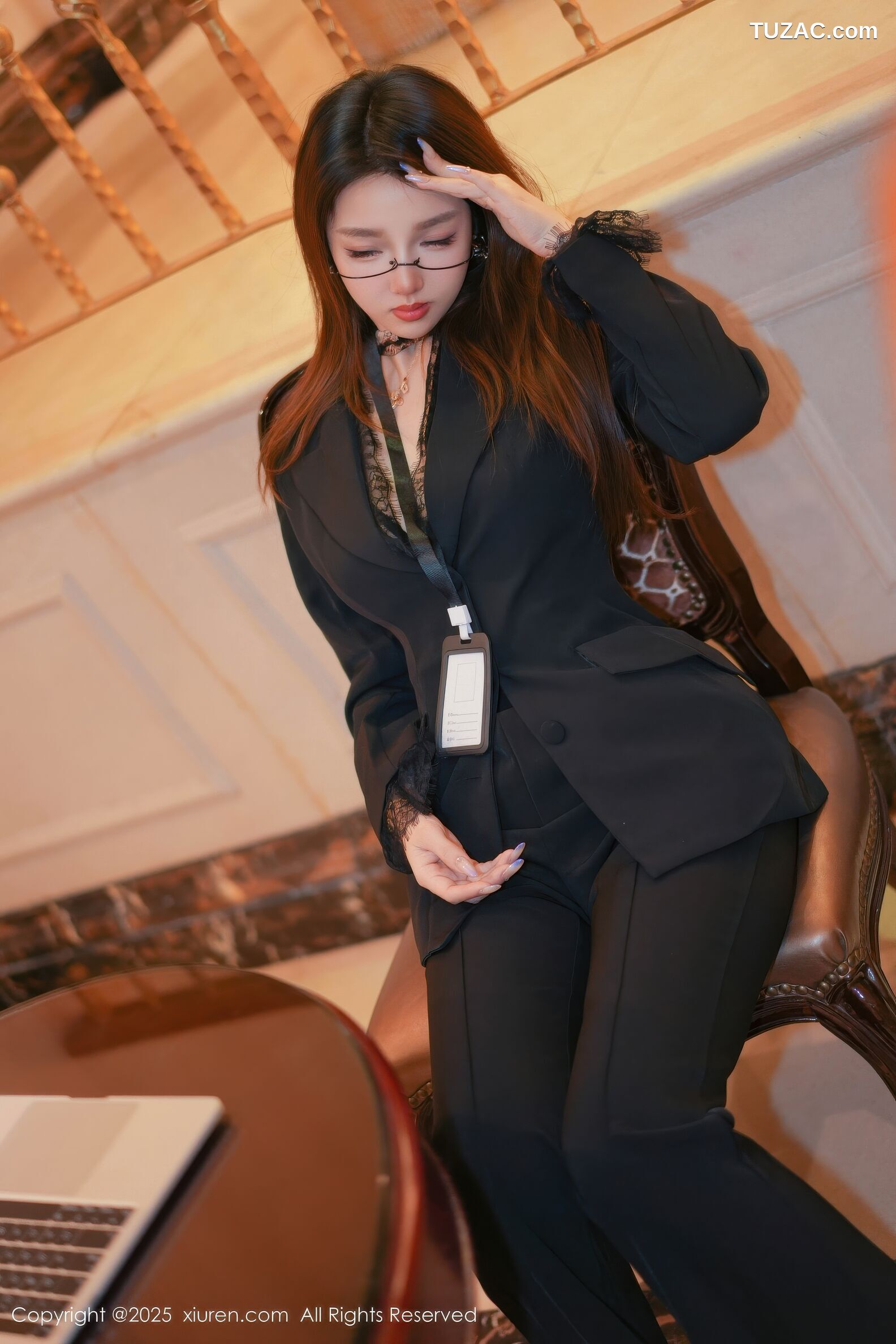 XiuRen秀人网-11007-Twins夭夭-OL黑色西服豹纹内衣-2025.11.19