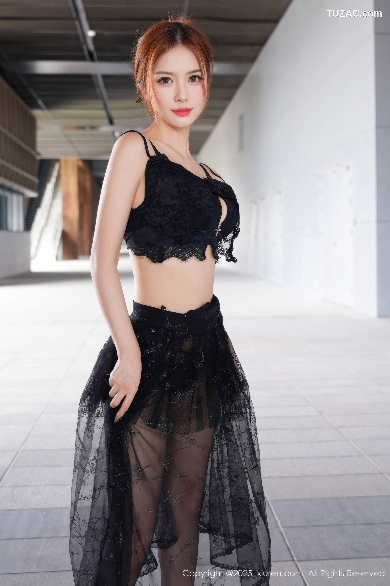 XiuRen秀人网-11016-白芷yy-黑色情趣内衣黑丝-2025.11.21